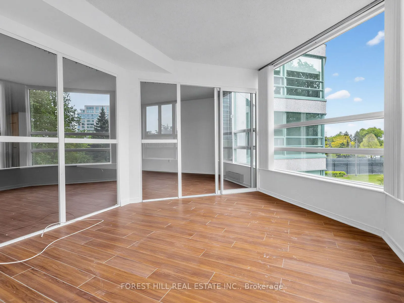 7905 Bayview Avenue #306