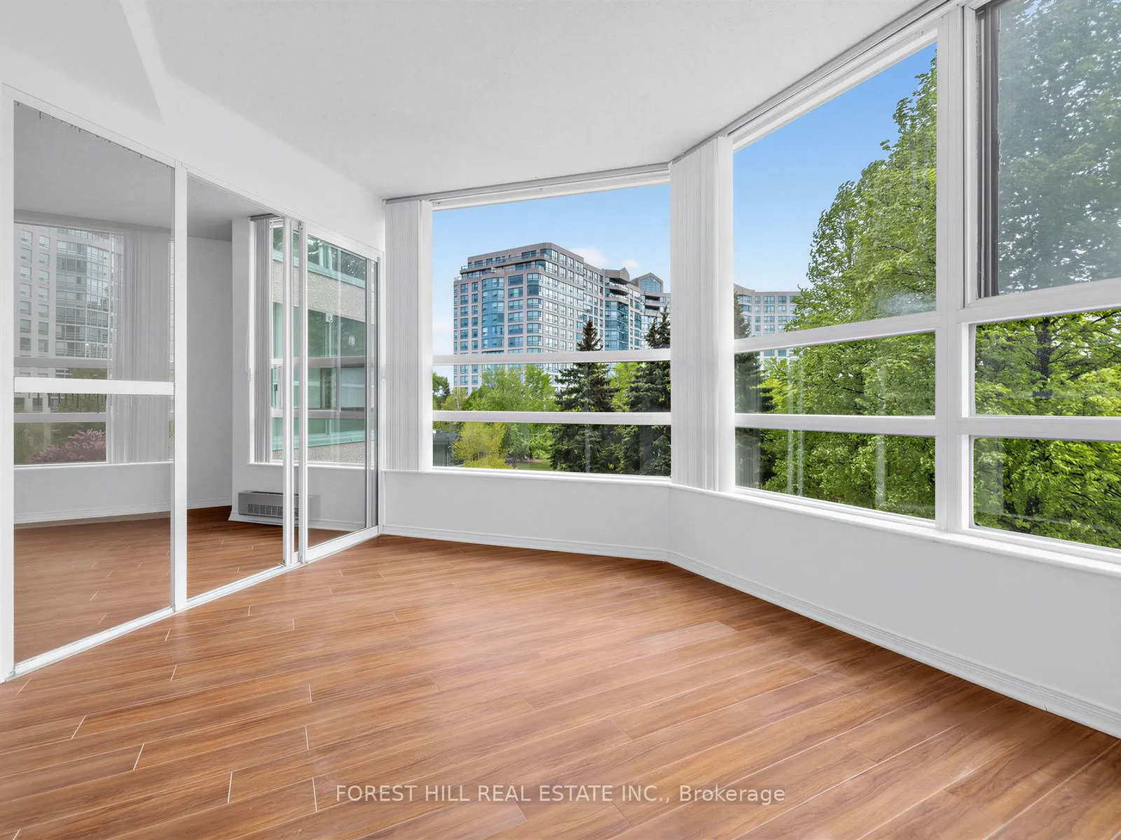 7905 Bayview Avenue #306