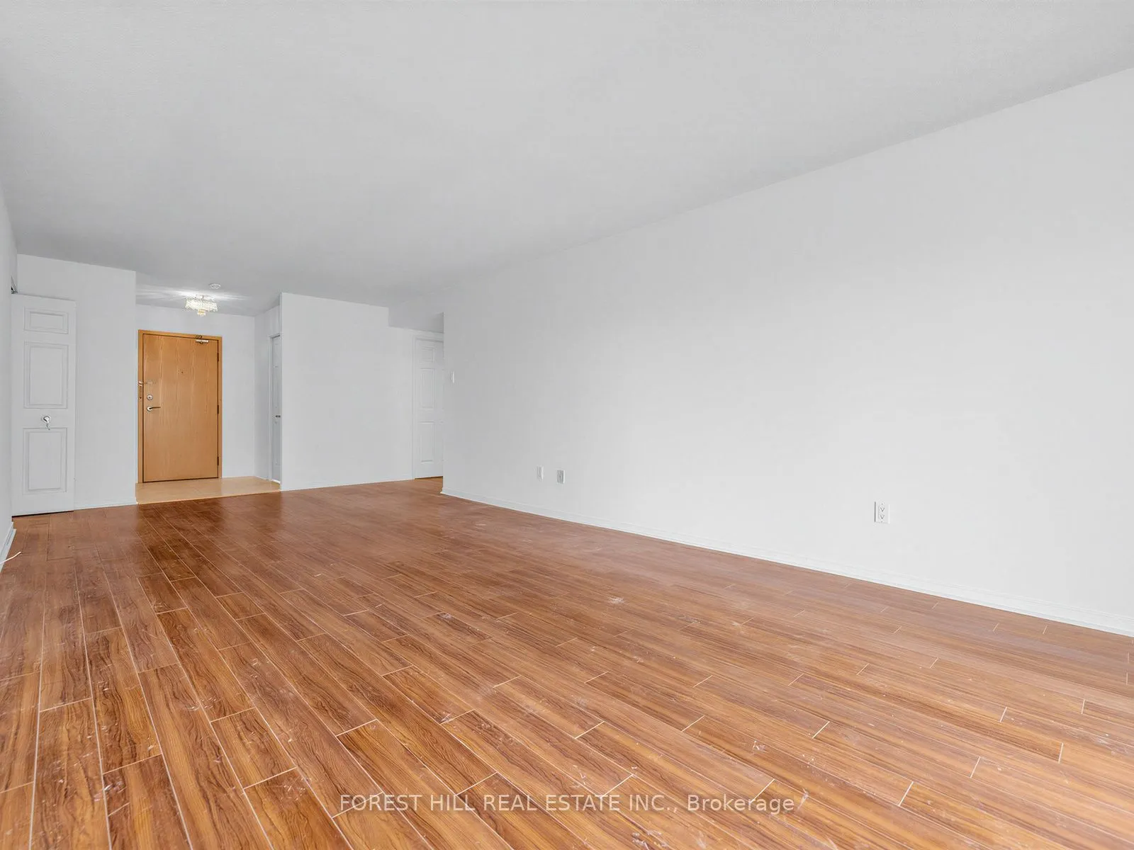 7905 Bayview Avenue #306