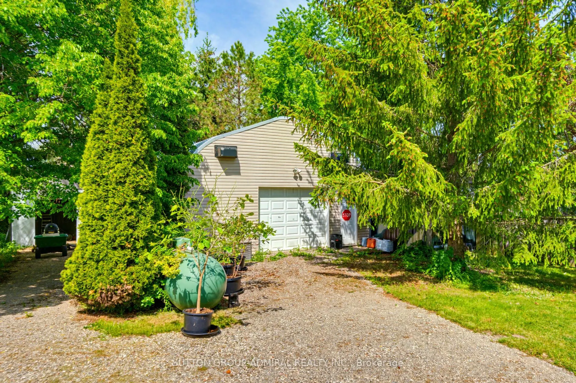 6776 County Road 10
