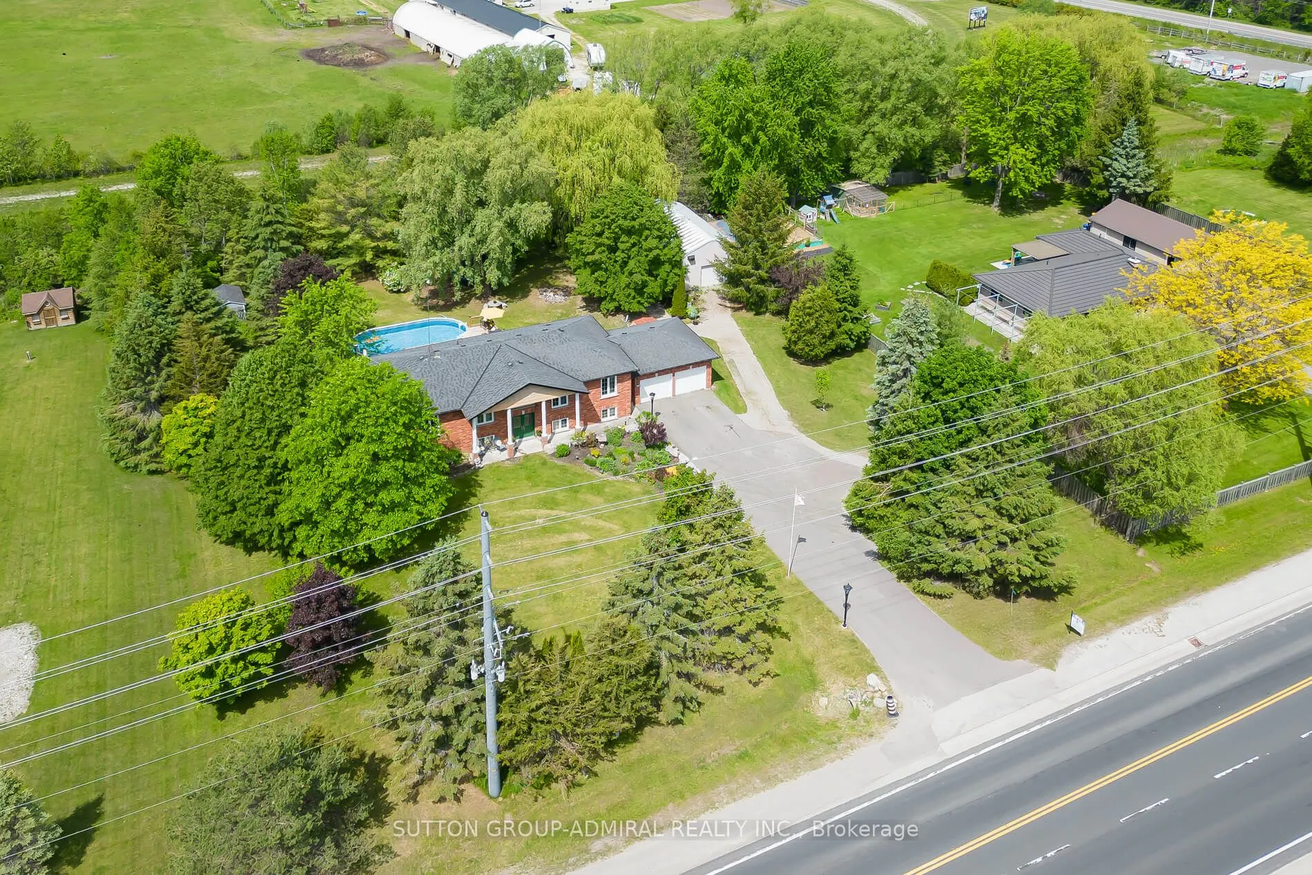 6776 County Road 10