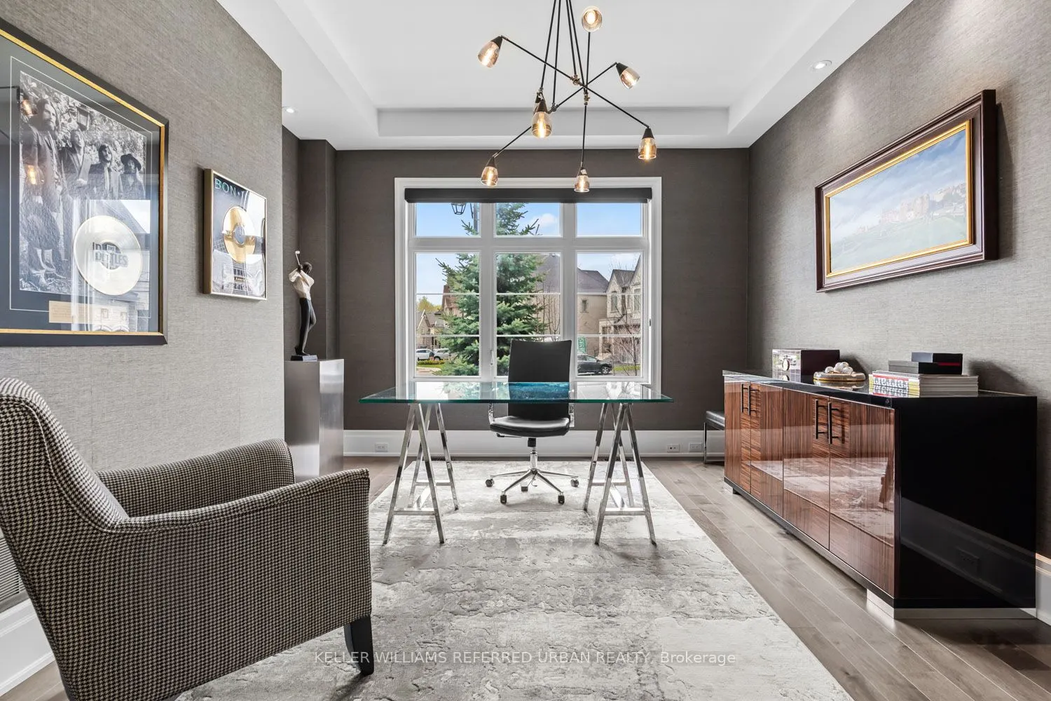 61 Ria Court