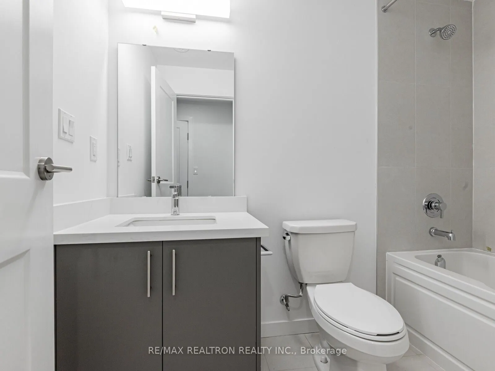 117 Marydale Avenue #31