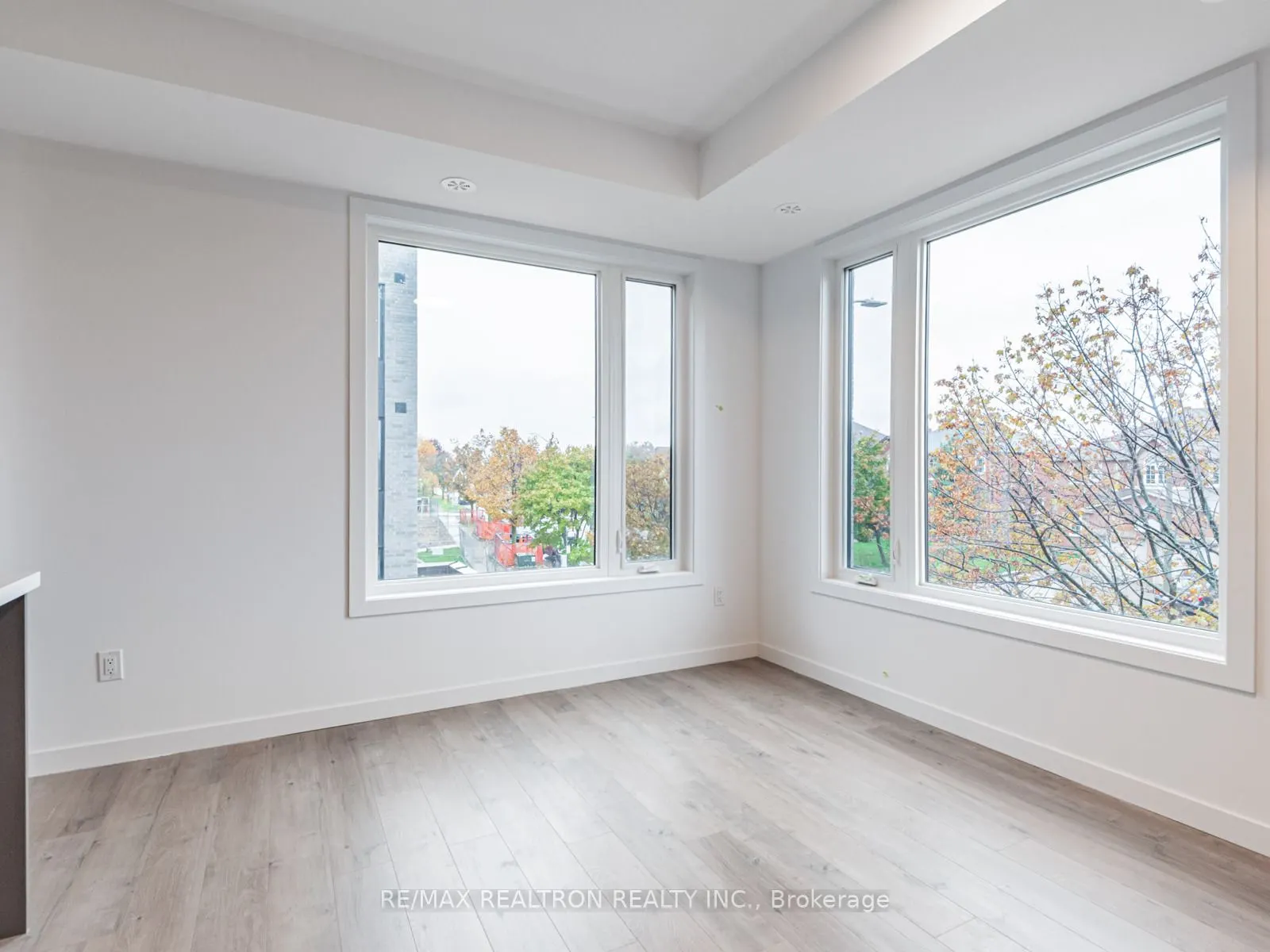 117 Marydale Avenue #31