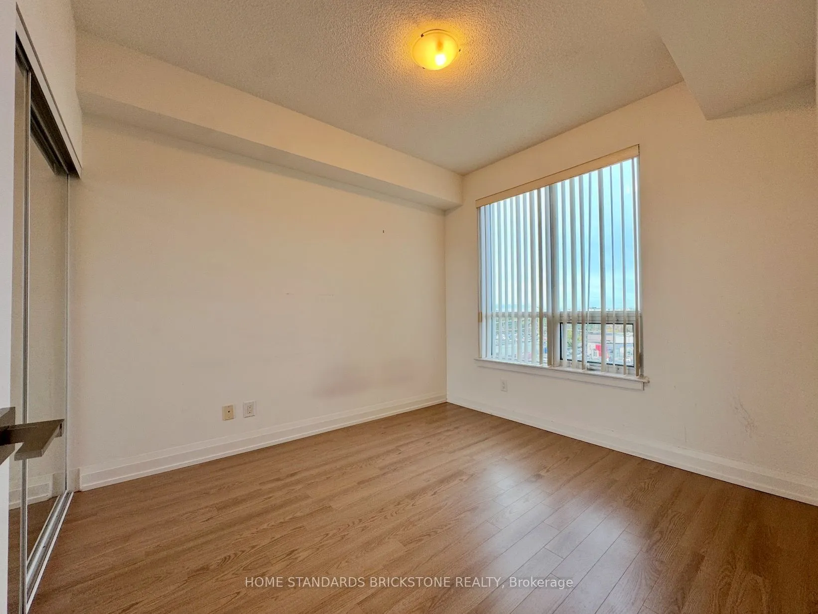 7161 Yonge Street #520