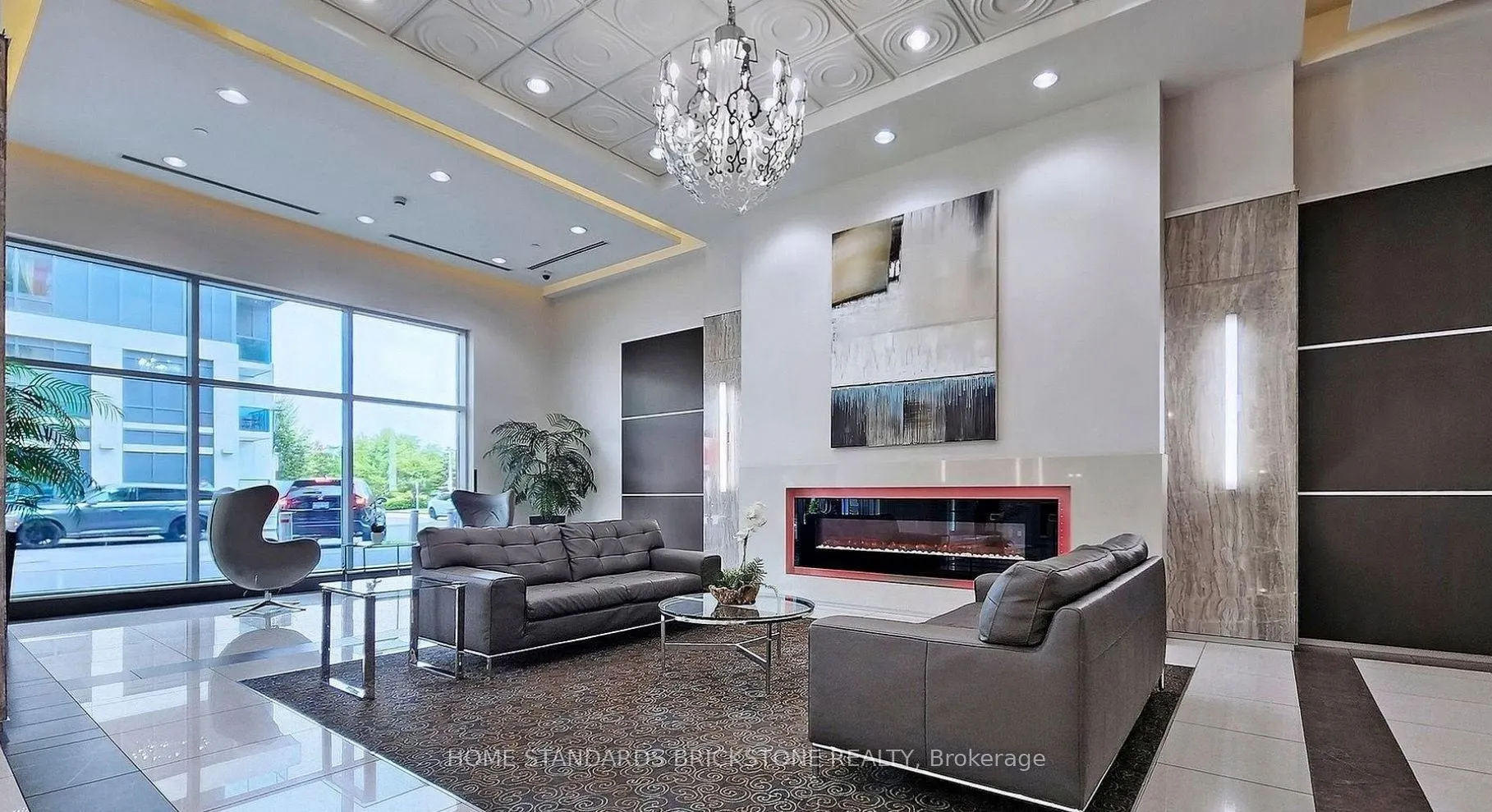 7161 Yonge Street #520