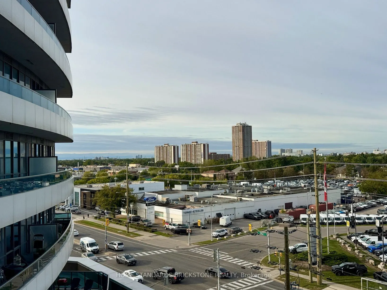 7161 Yonge Street #520