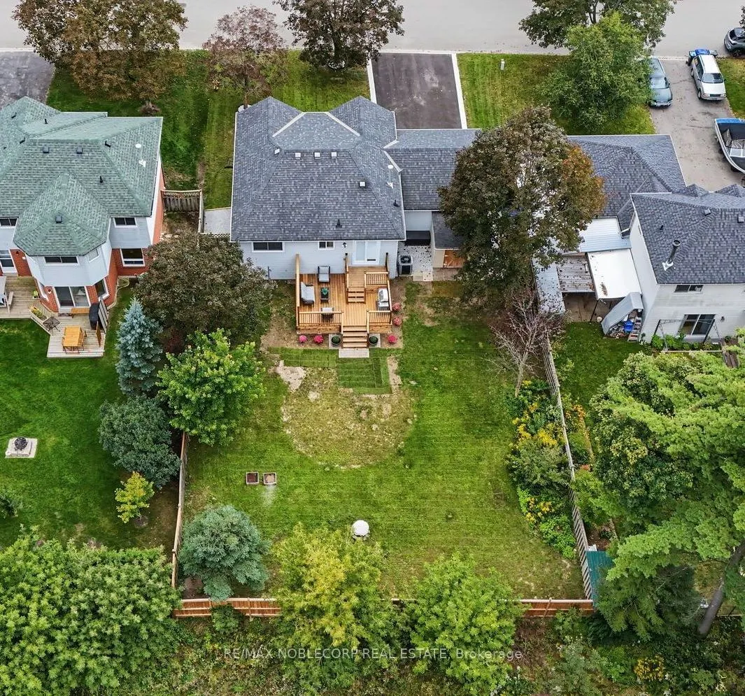 76 Edenbridge Drive