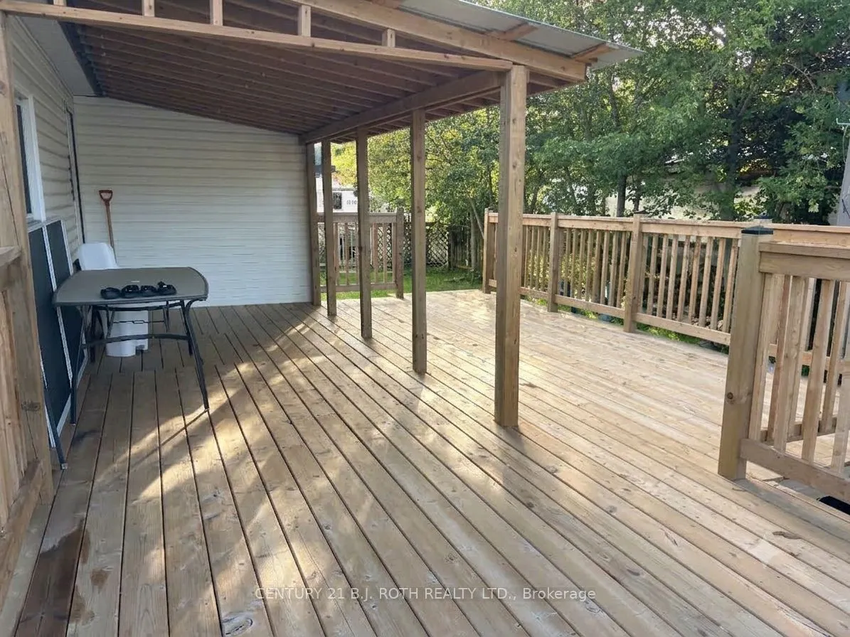 10 Shamrock Crescent