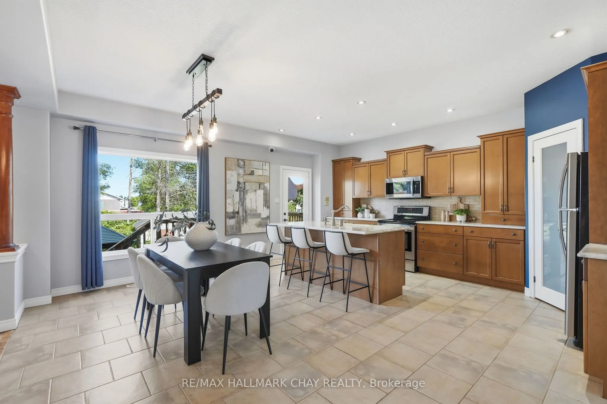 17 Armeda Clow Crescent