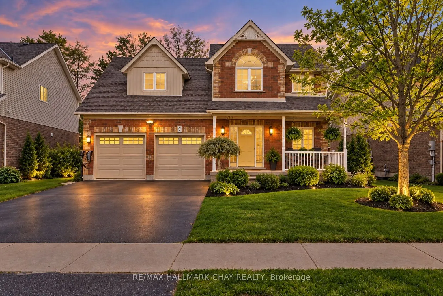 17 Armeda Clow Crescent