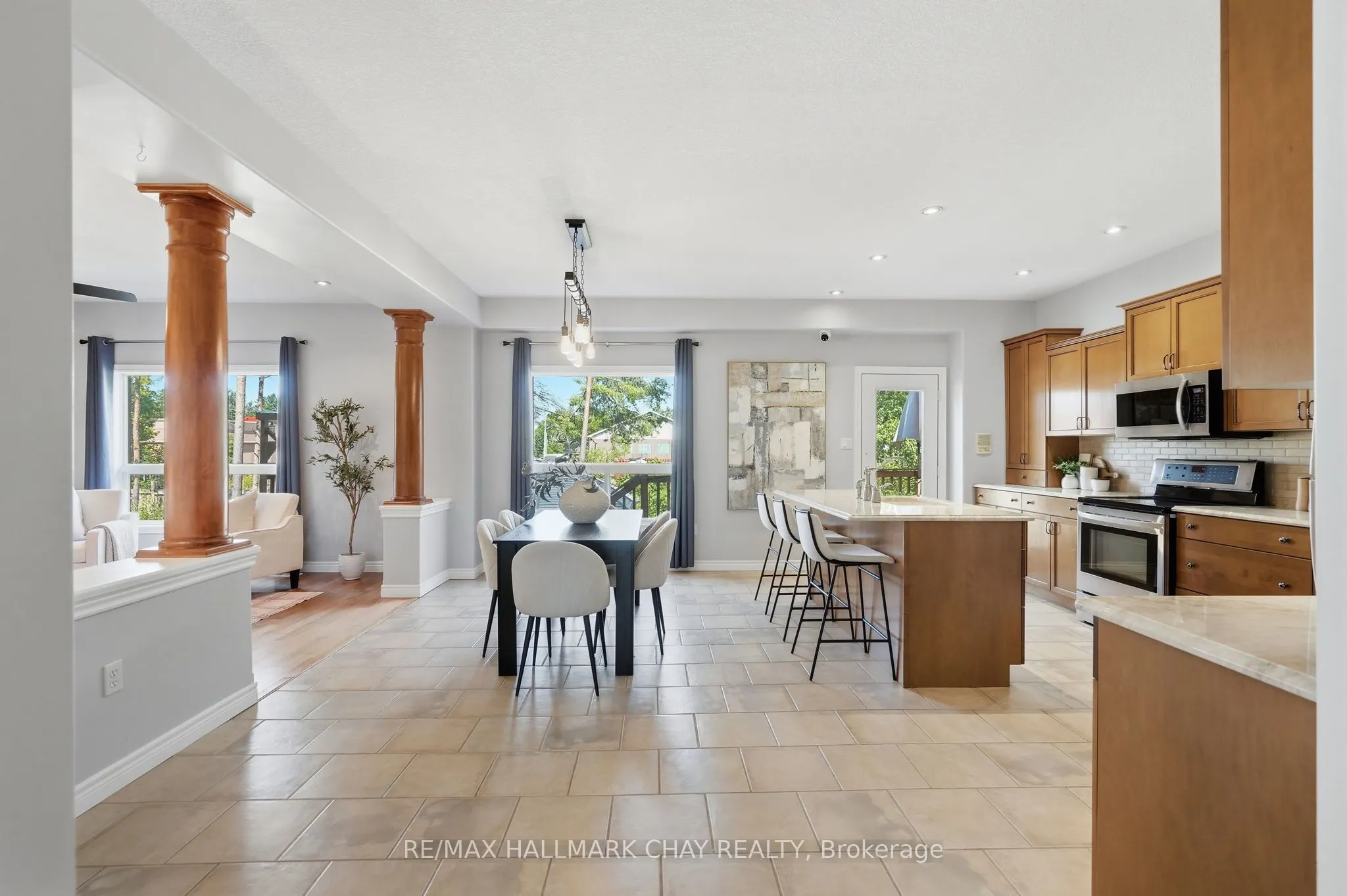 17 Armeda Clow Crescent