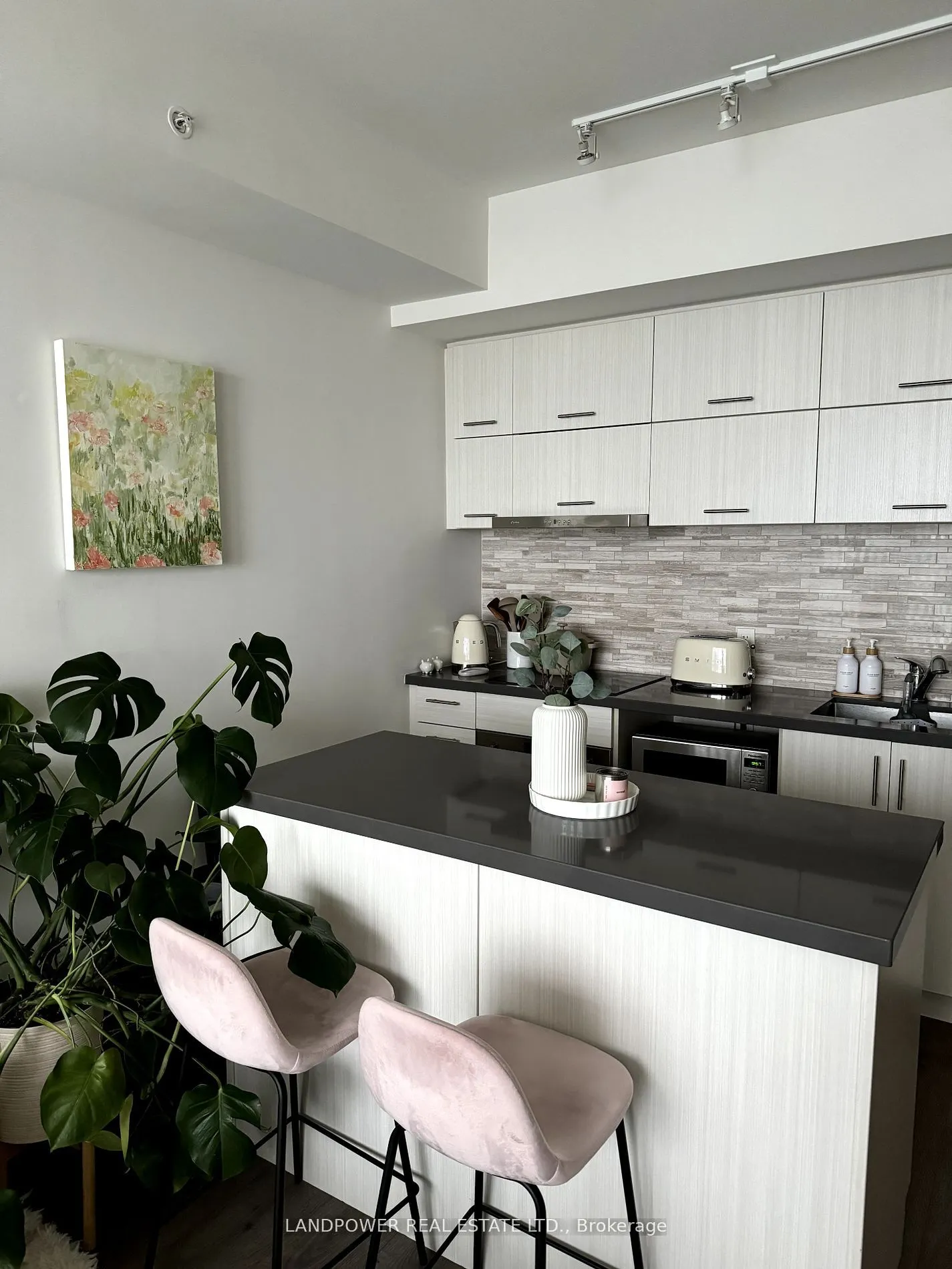 8081 Birchmount Road #1116