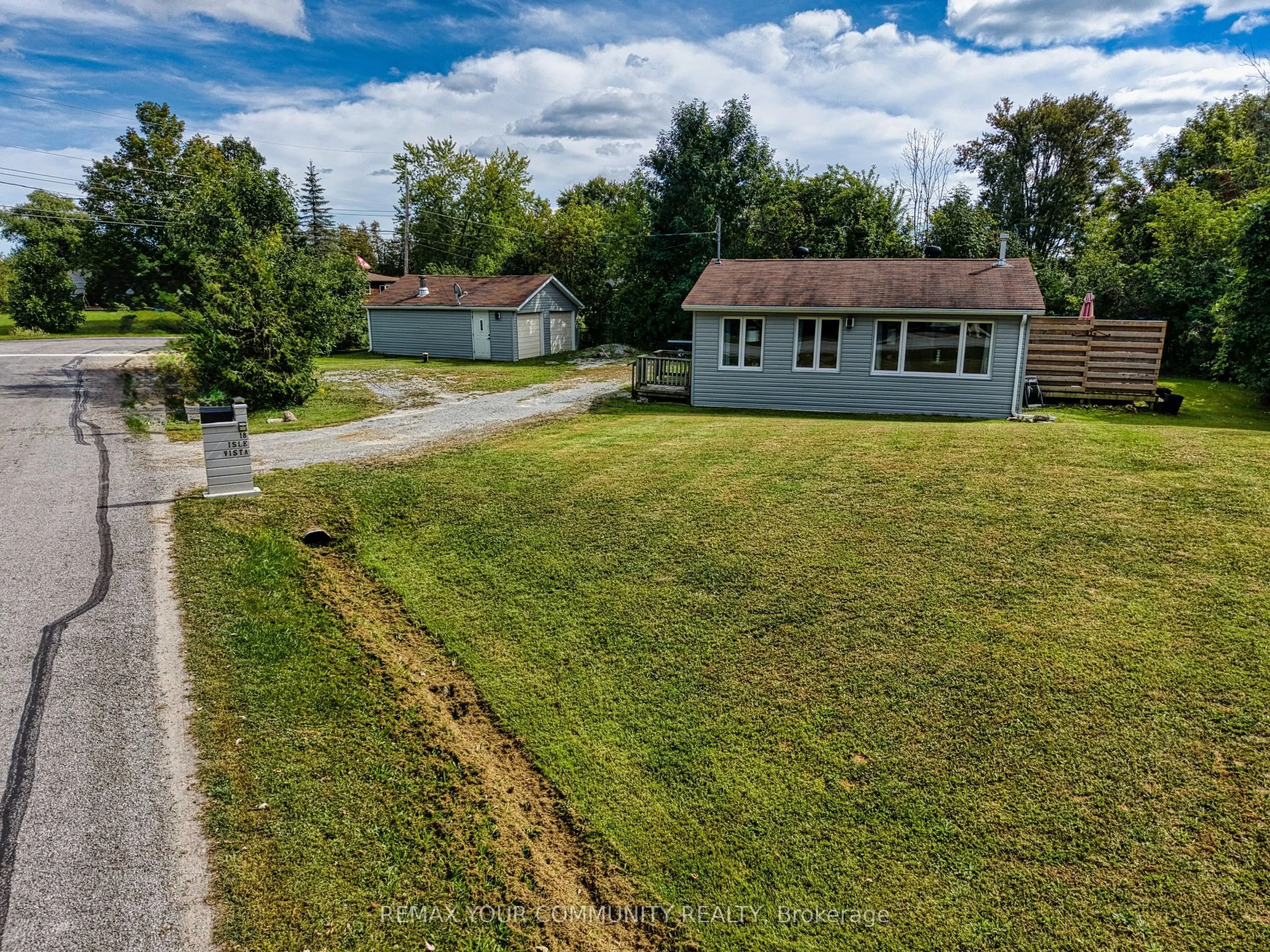 18 Isle Vista Drive