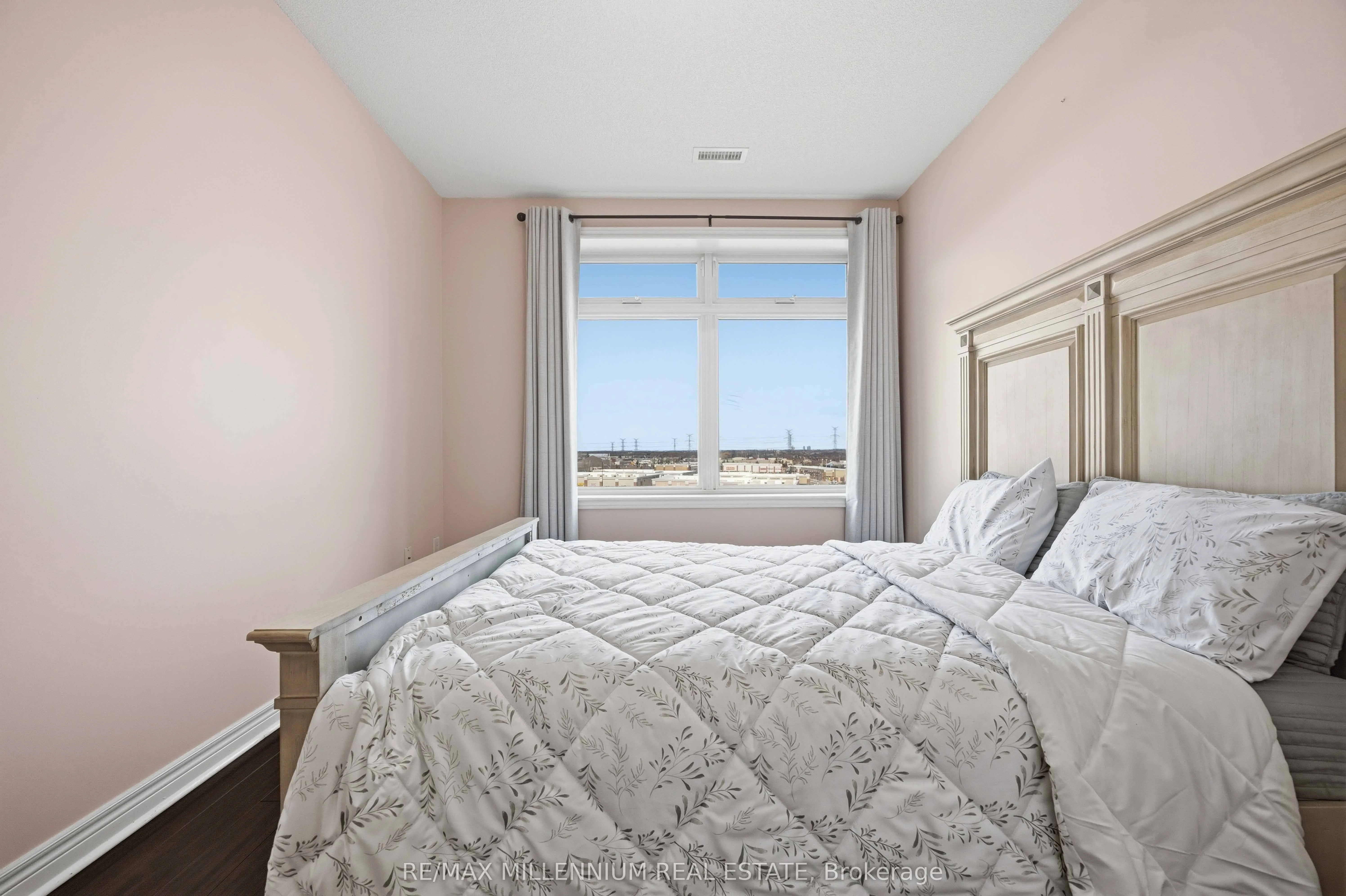 7325 Markham Road #504