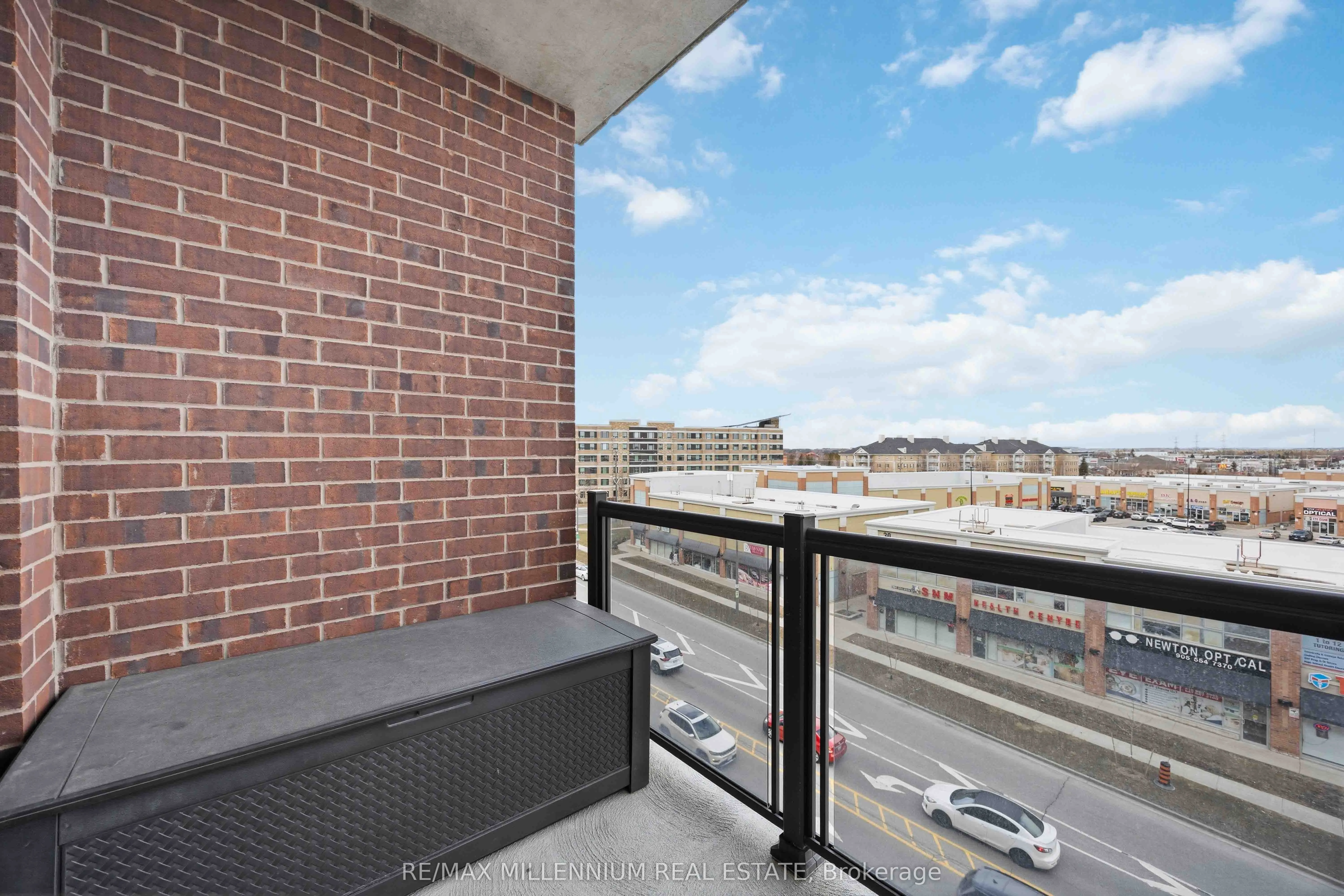 7325 Markham Road #504