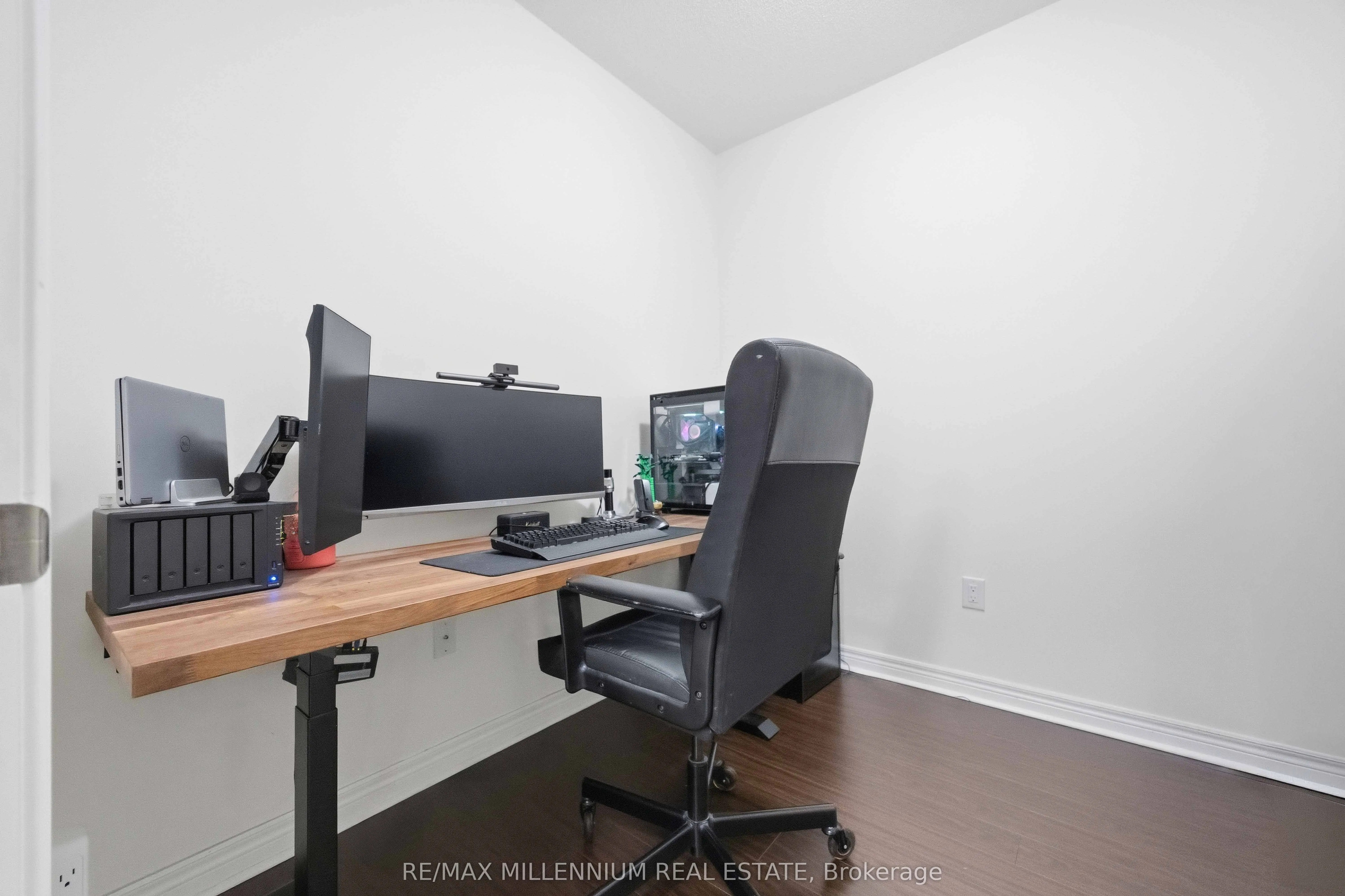 7325 Markham Road #504