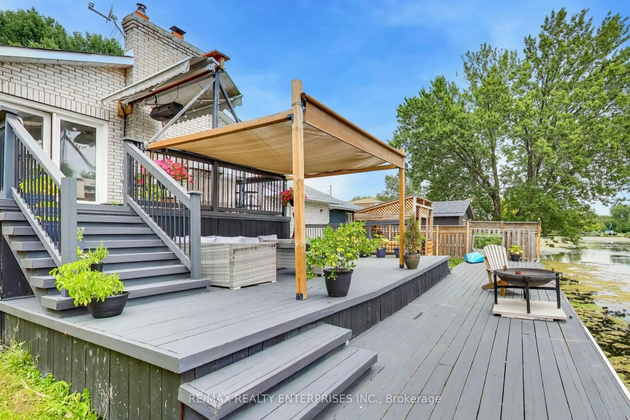 35 Shirlea Boulevard
