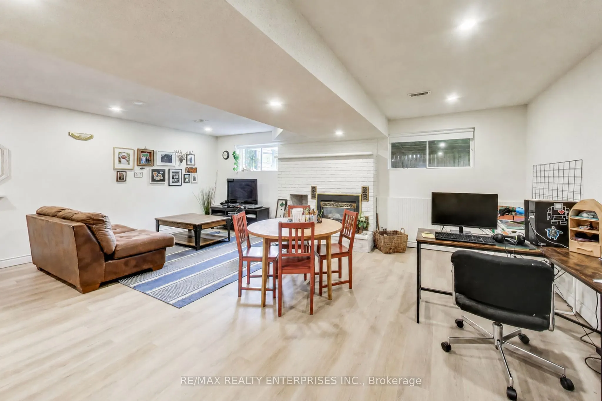 35 Shirlea Boulevard
