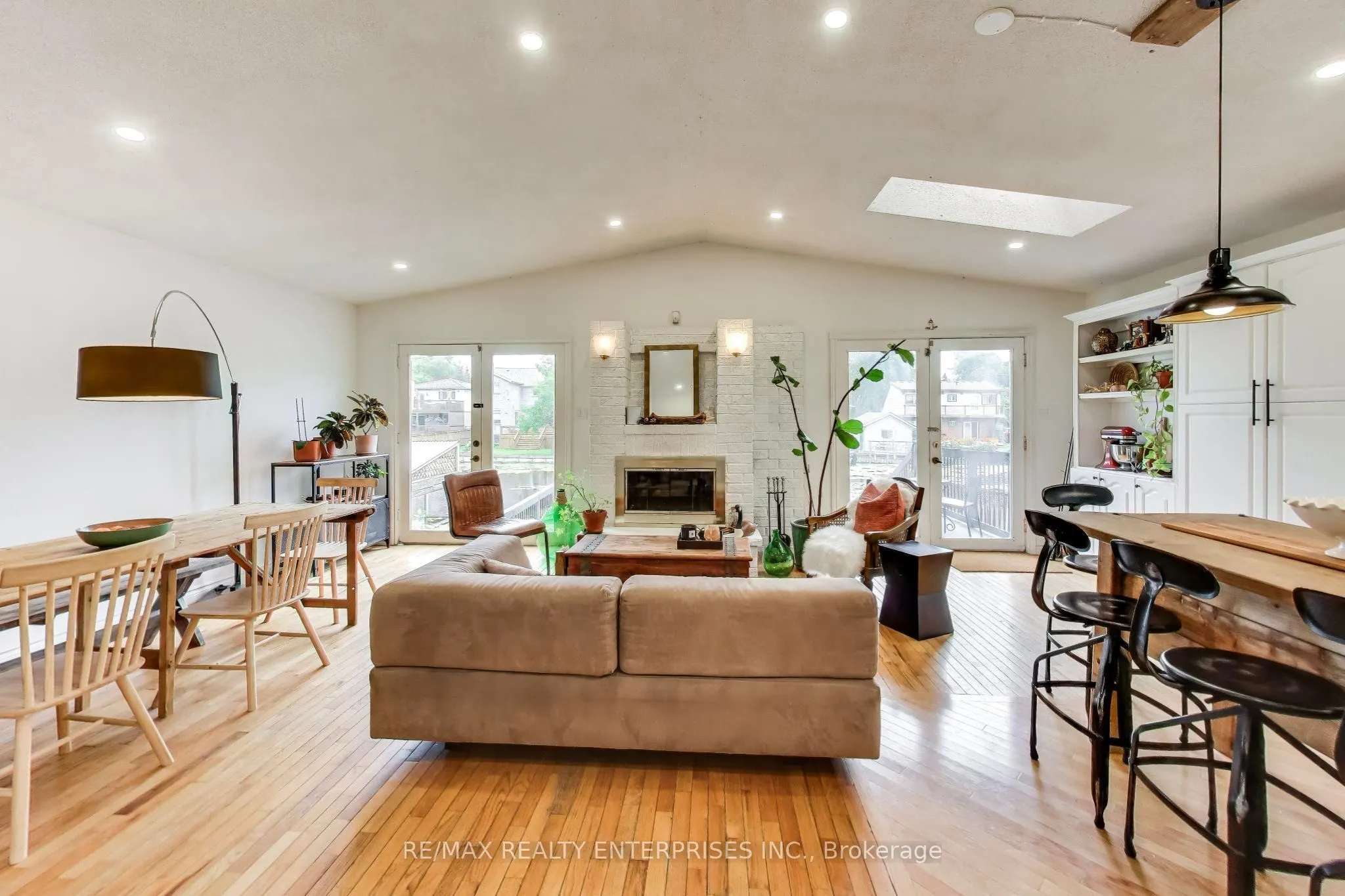 35 Shirlea Boulevard