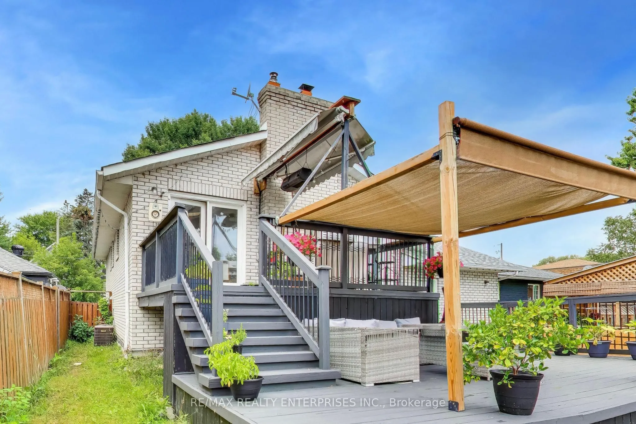 35 Shirlea Boulevard