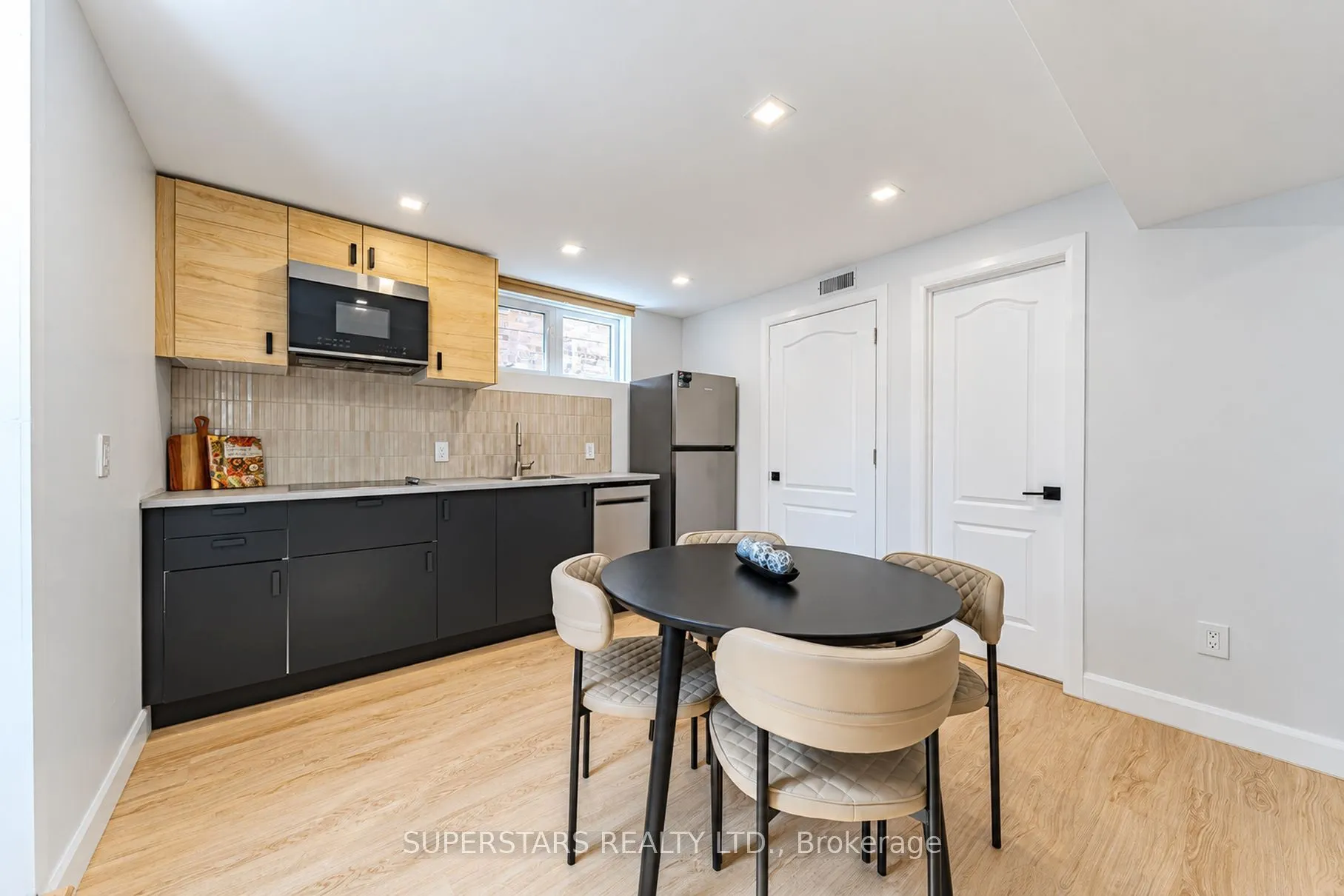 167 Humberland Drive