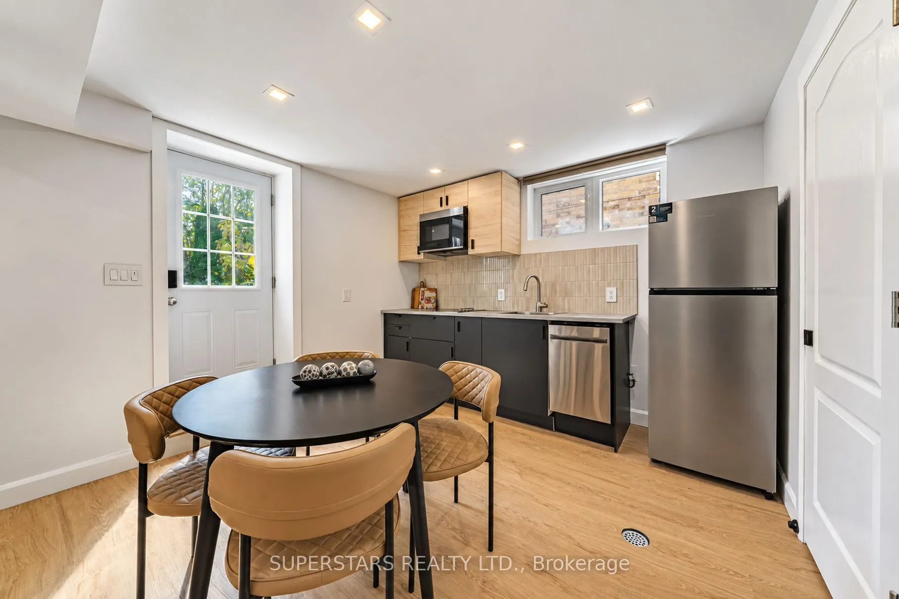 167 Humberland Drive
