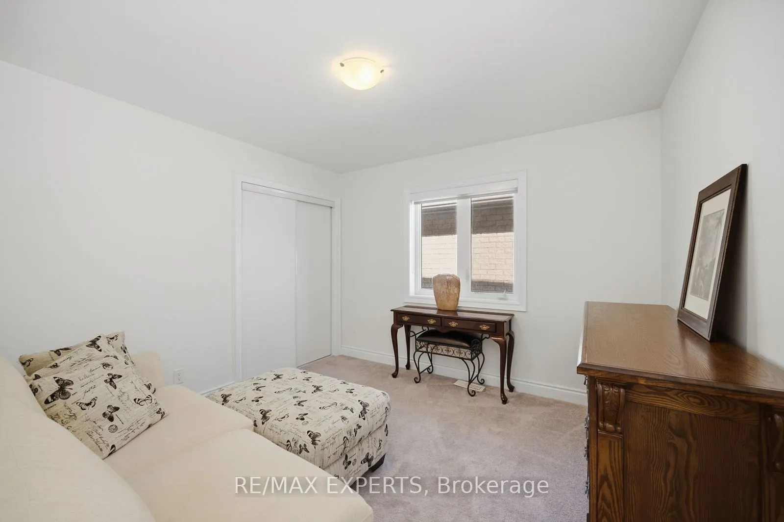 69 Leaden Hall Drive