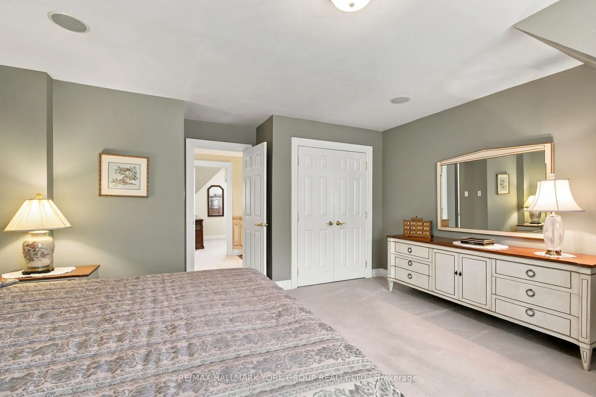 422 Falconwood Hollow #6