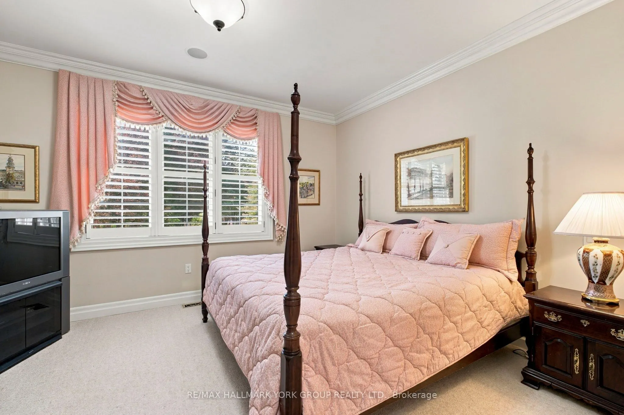 422 Falconwood Hollow #6