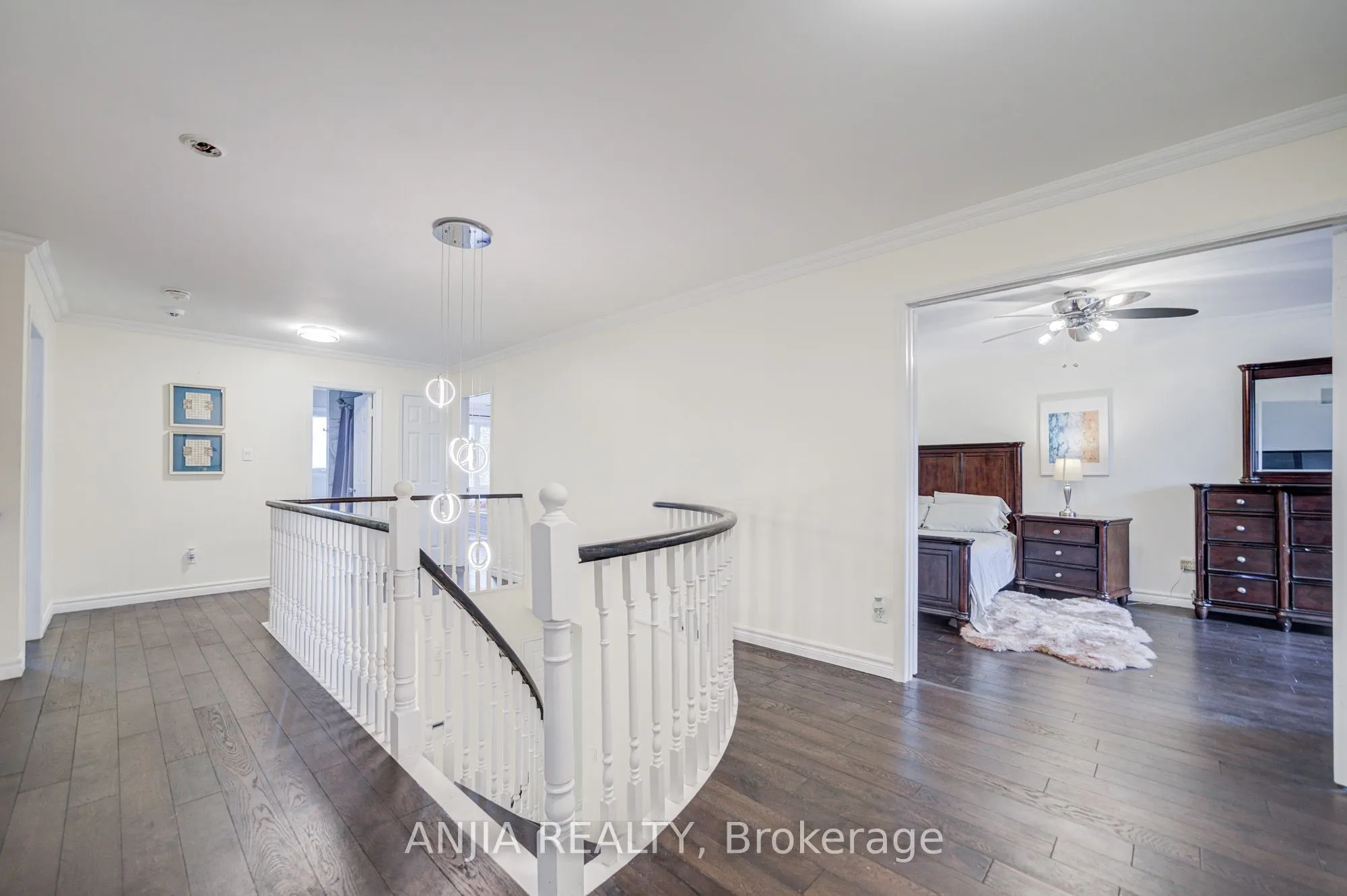 39 Millcroft Way