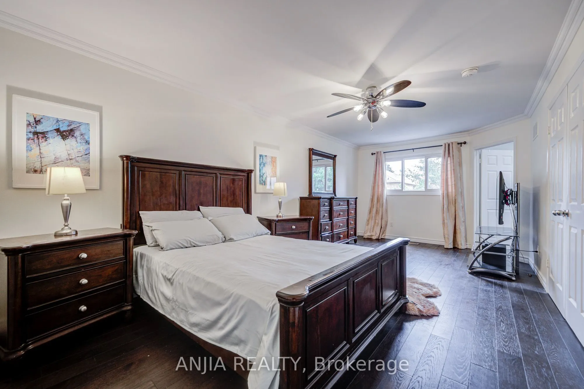39 Millcroft Way