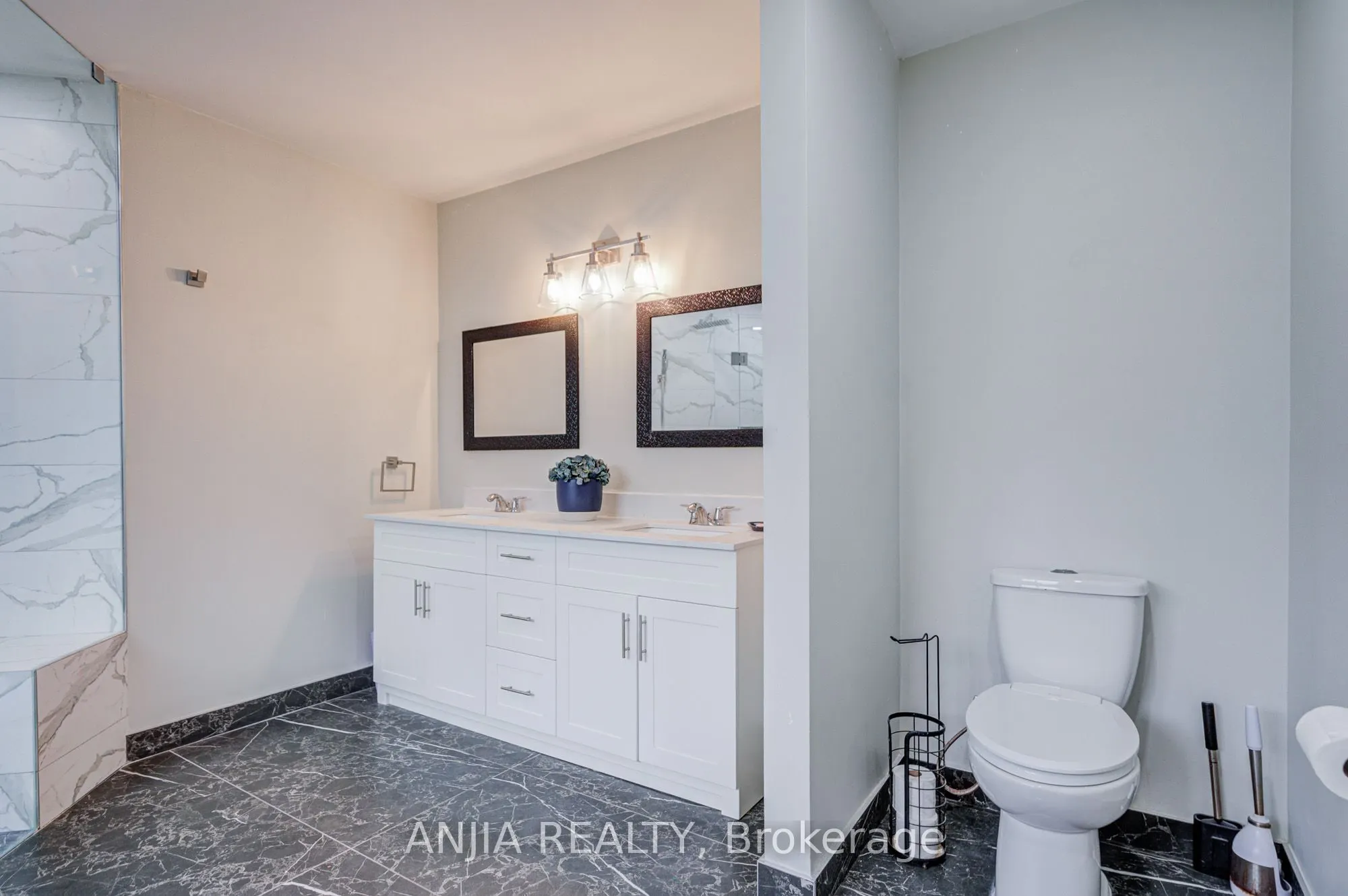 39 Millcroft Way