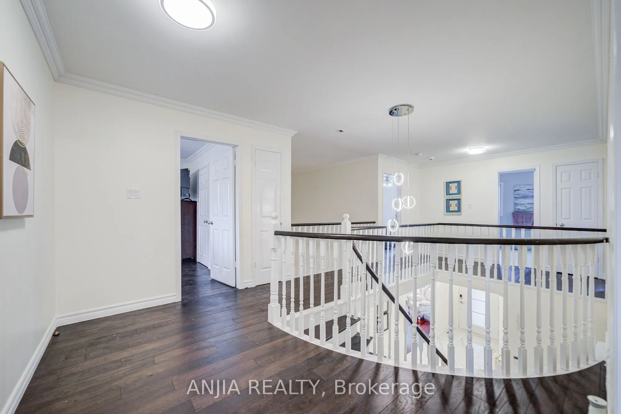 39 Millcroft Way