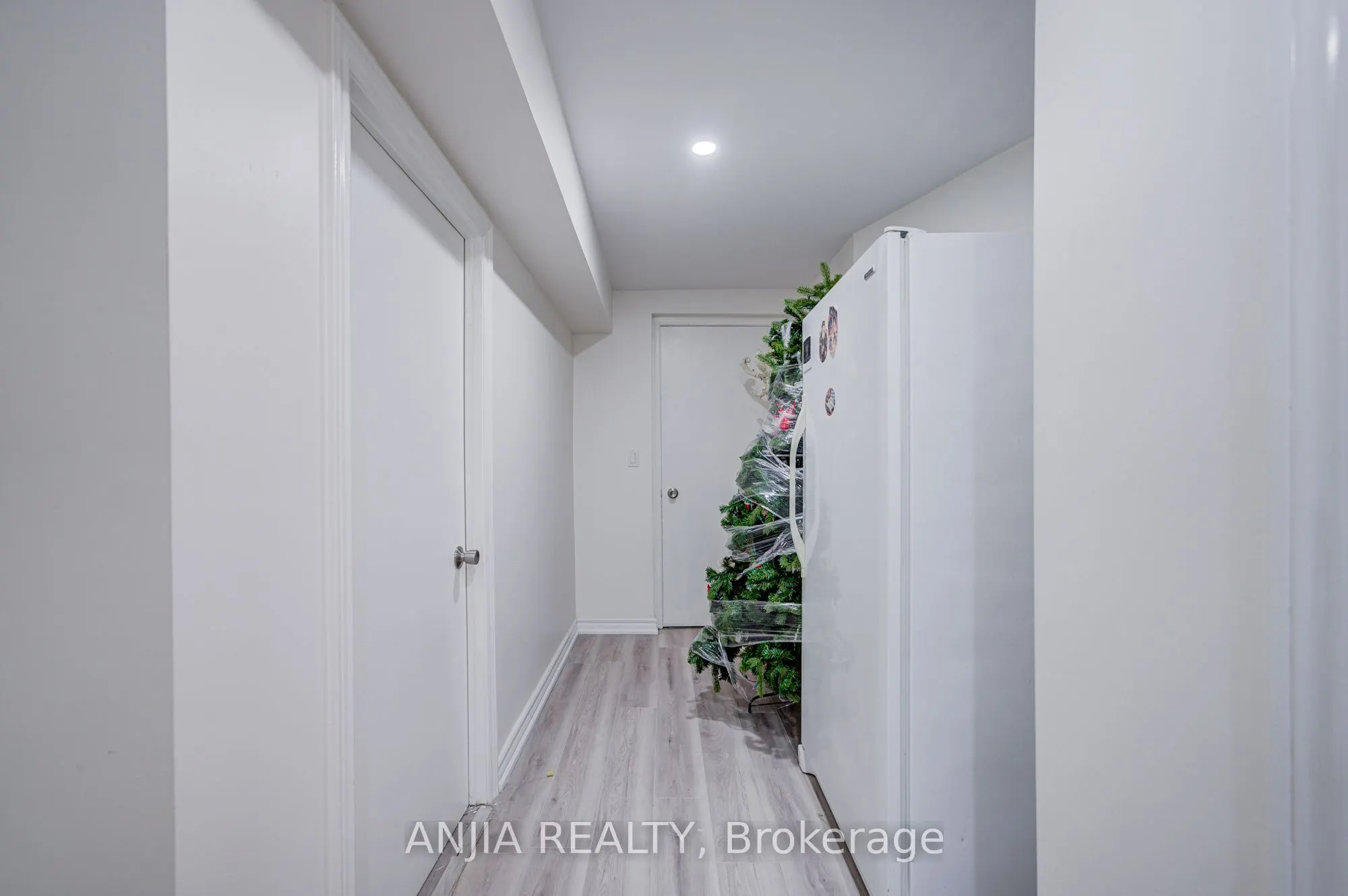 39 Millcroft Way