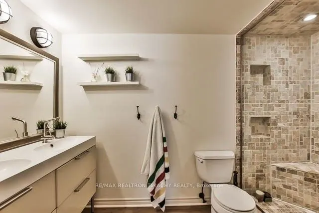 91 Confederation Way #62