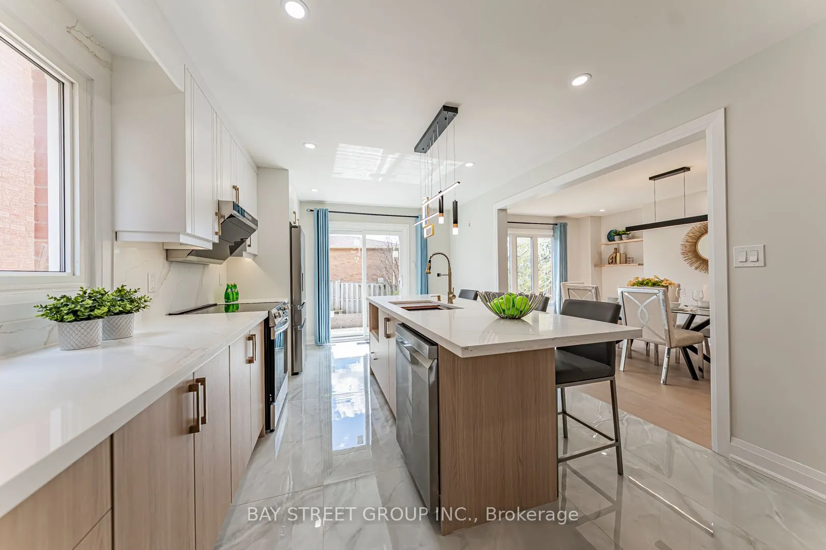 146 Cabinet Crescent
