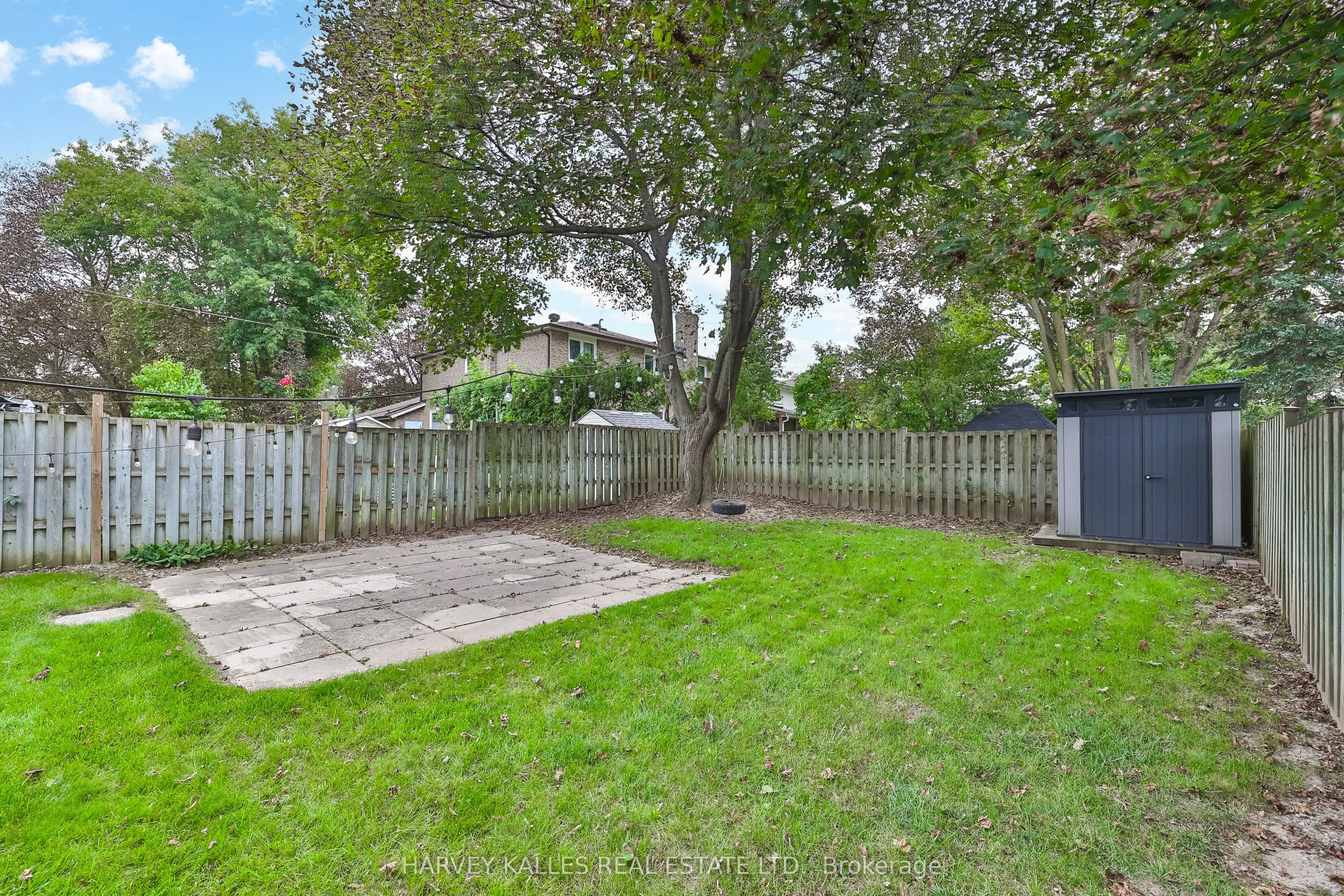 213 Simonston Boulevard