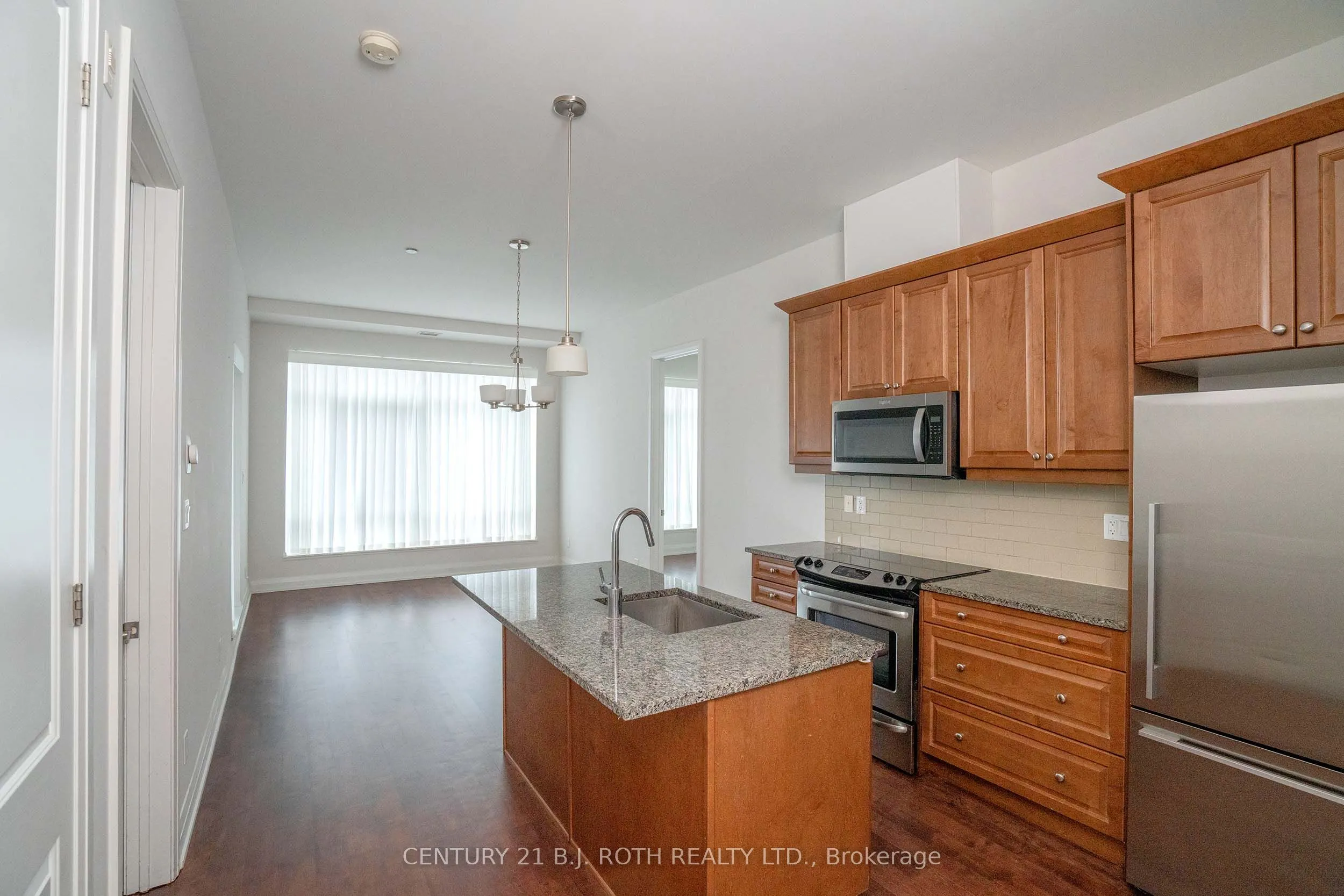 15277 Yonge Street S #313