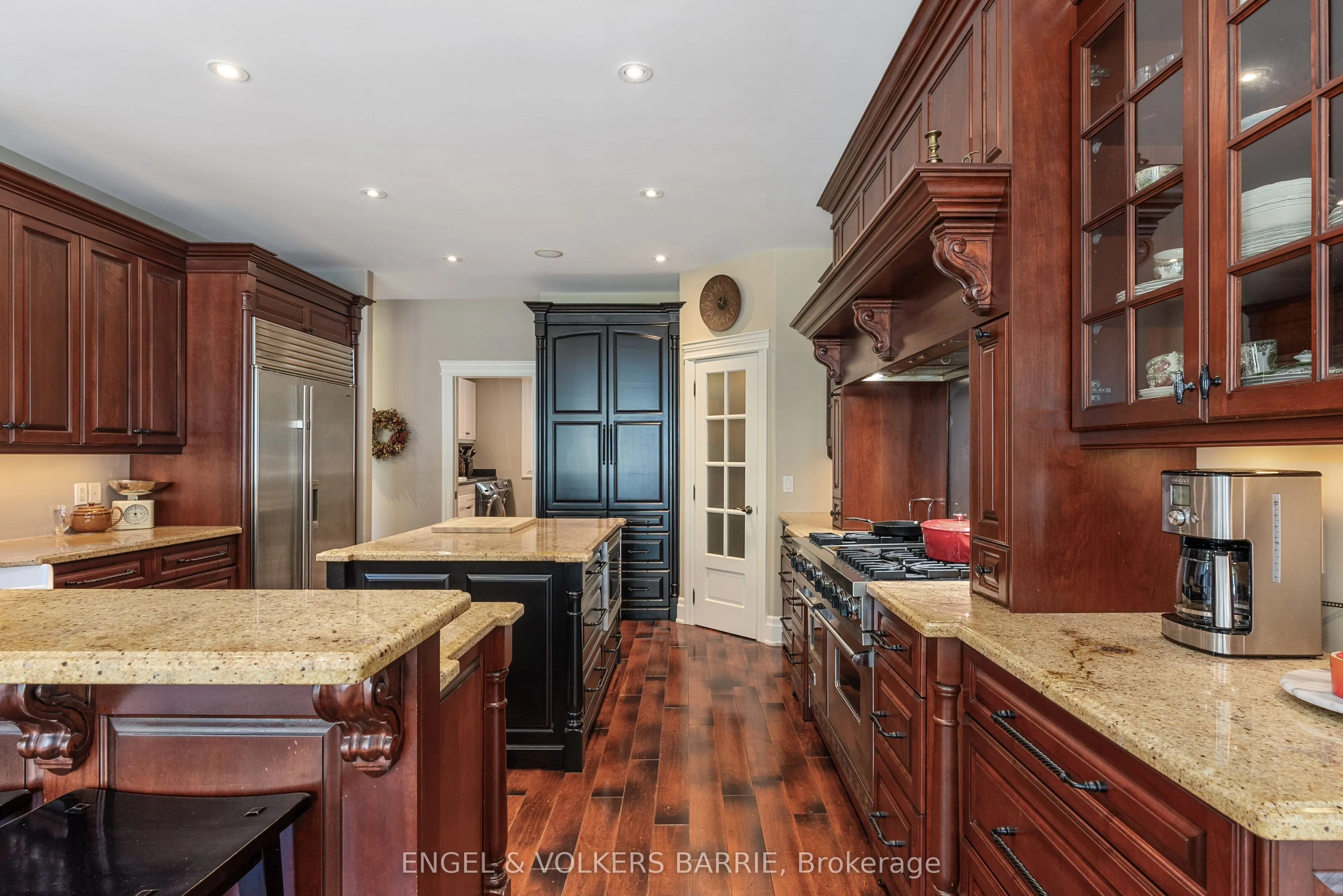 1220 Shoreview Drive
