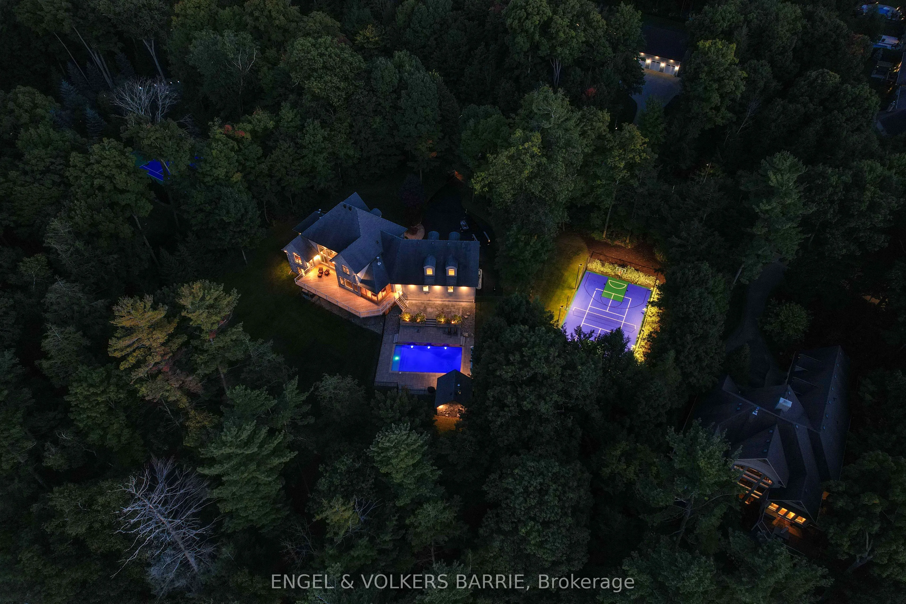 1220 Shoreview Drive