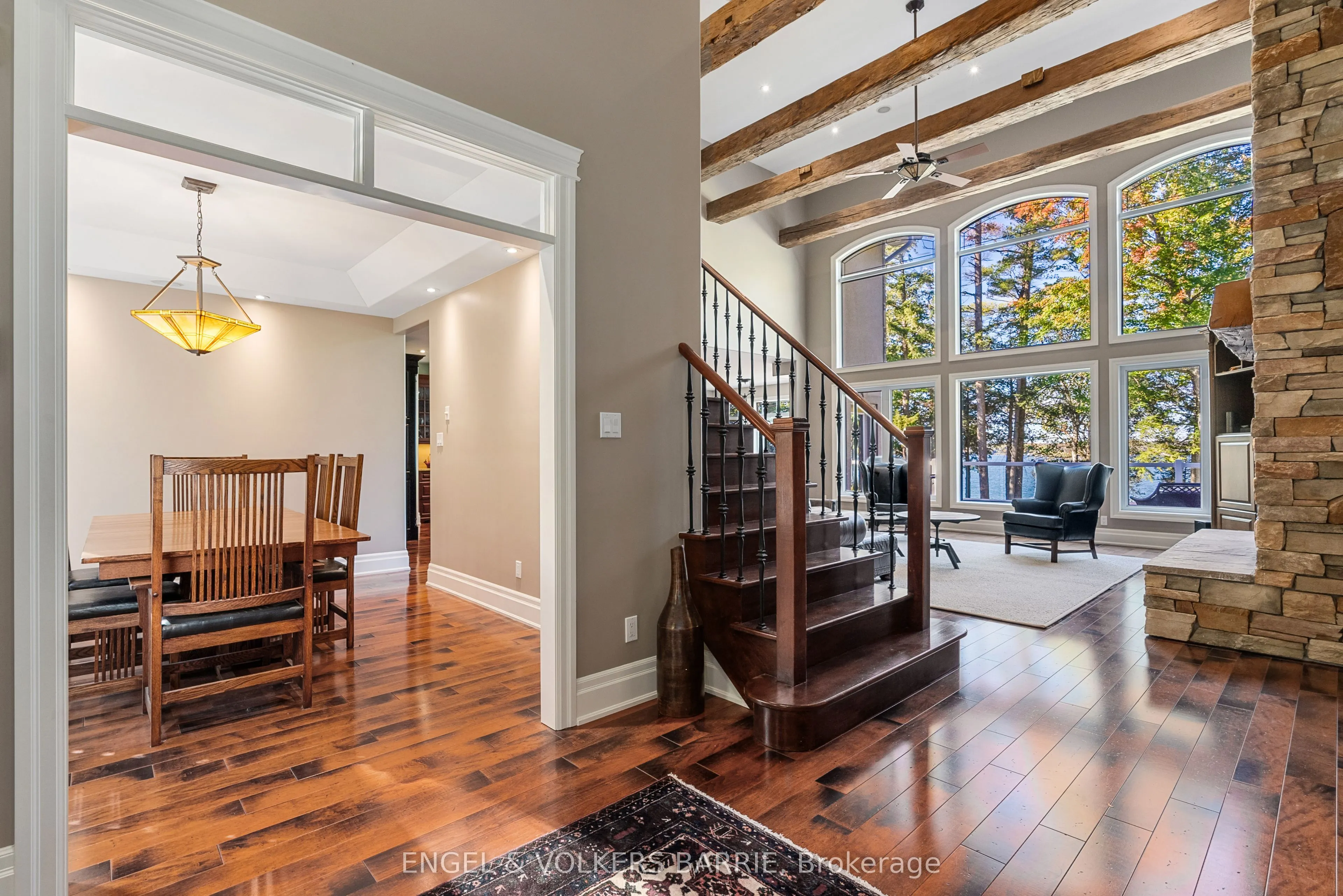 1220 Shoreview Drive