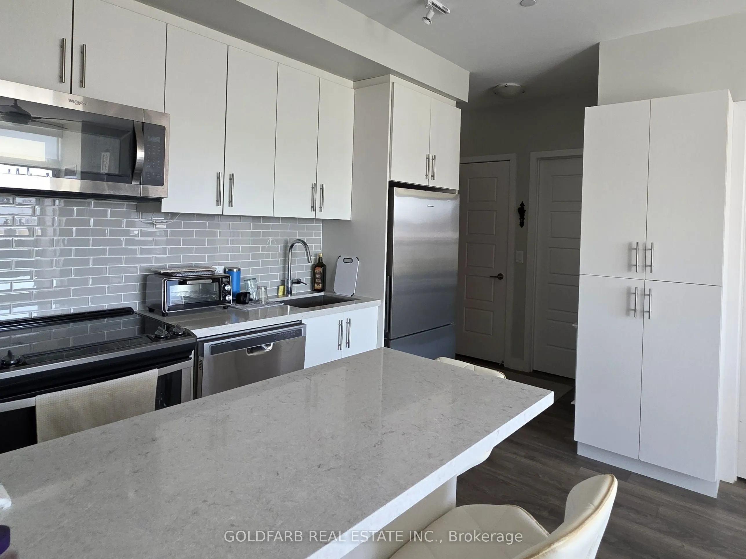 271 Sea Ray Avenue #B401