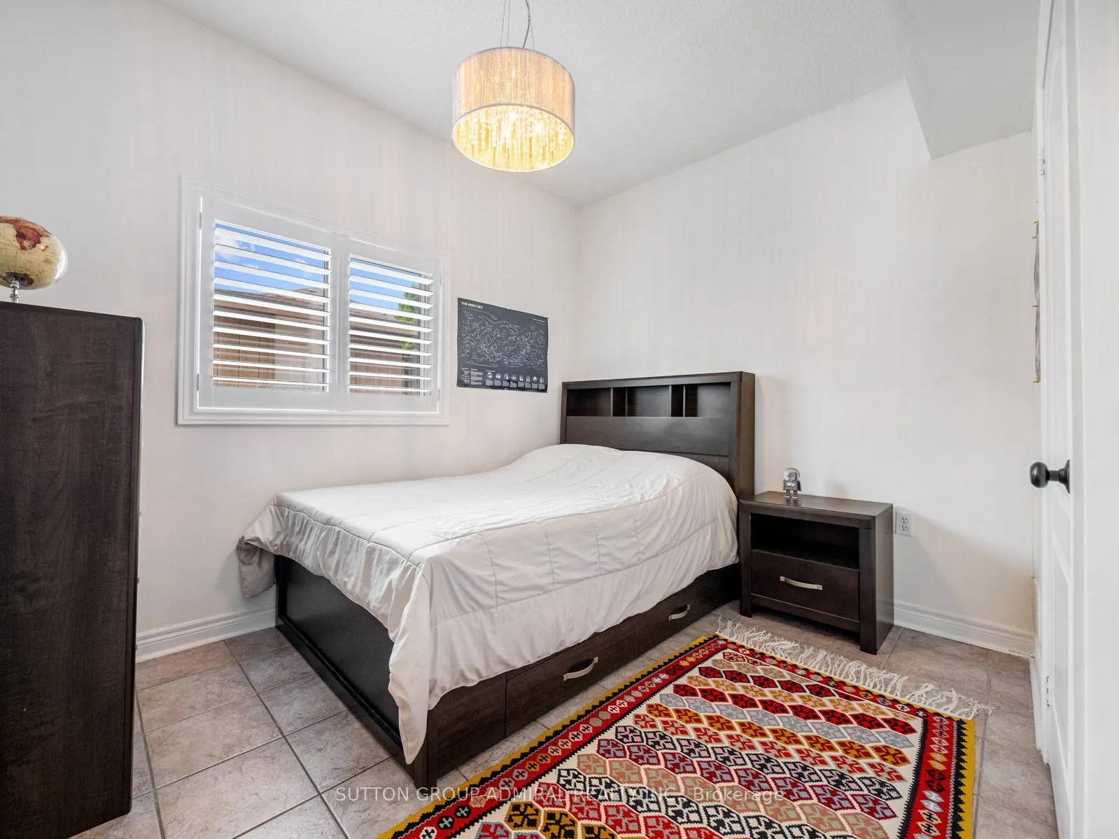 119 Blackthorn Drive