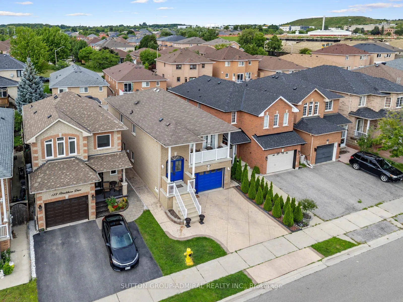119 Blackthorn Drive