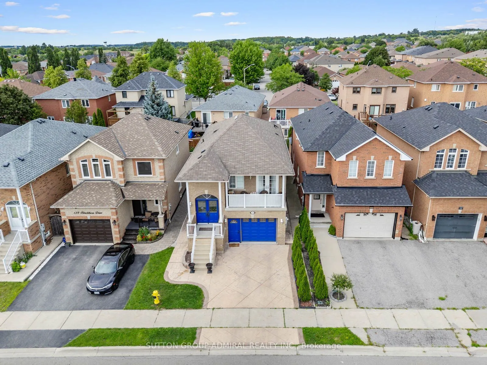 119 Blackthorn Drive