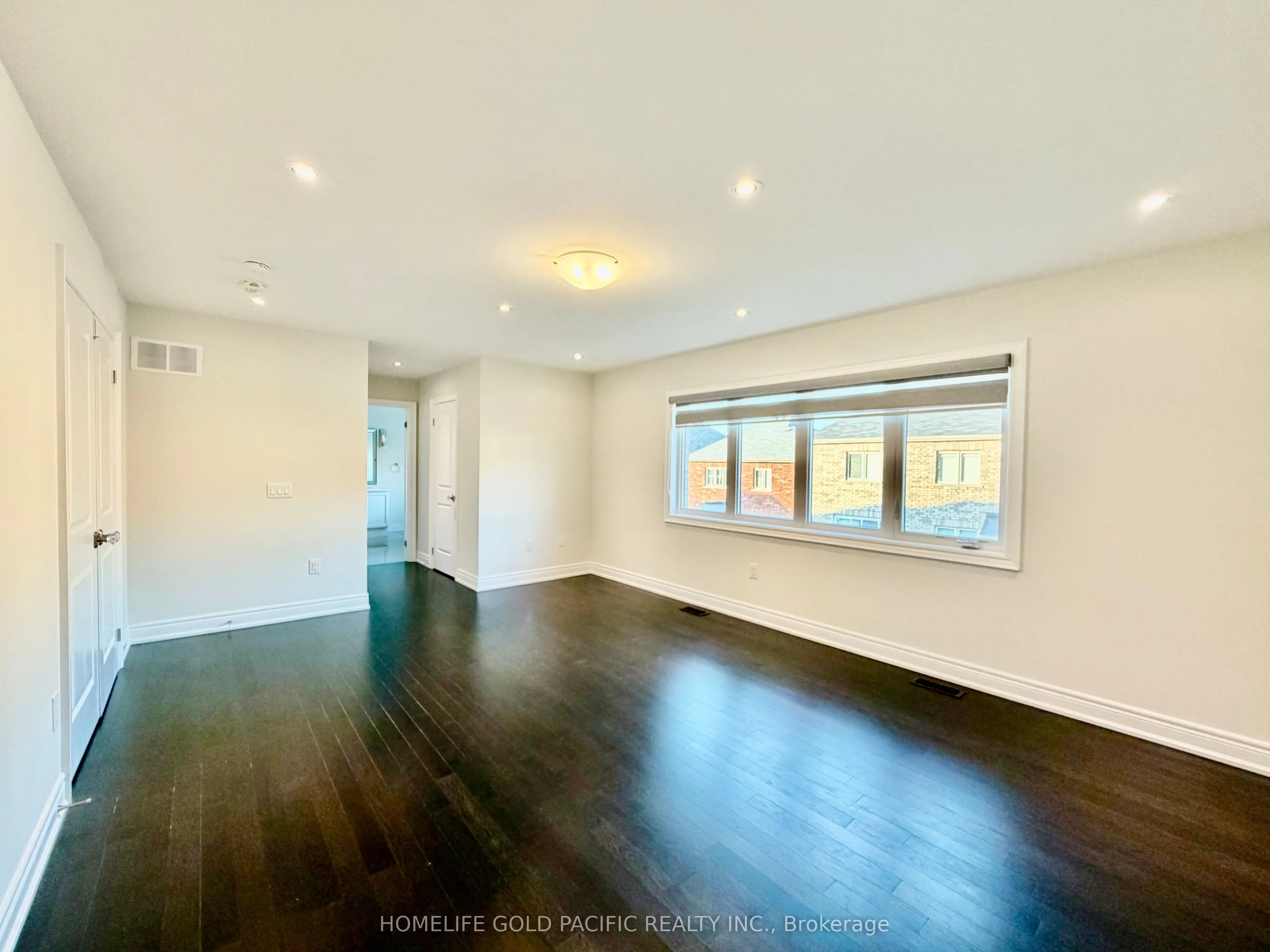46 Haskins Crescent