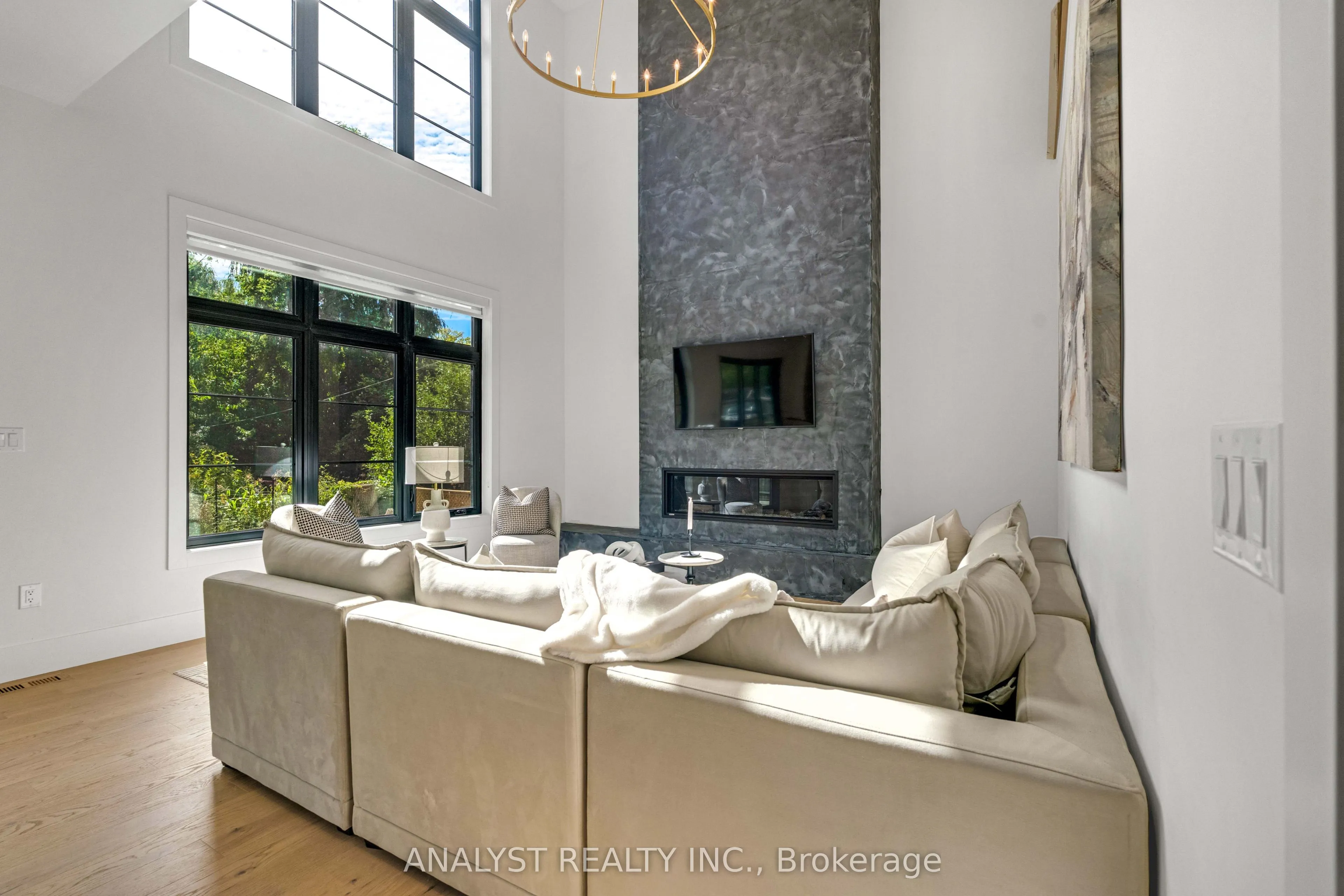 343 Annshiela Drive
