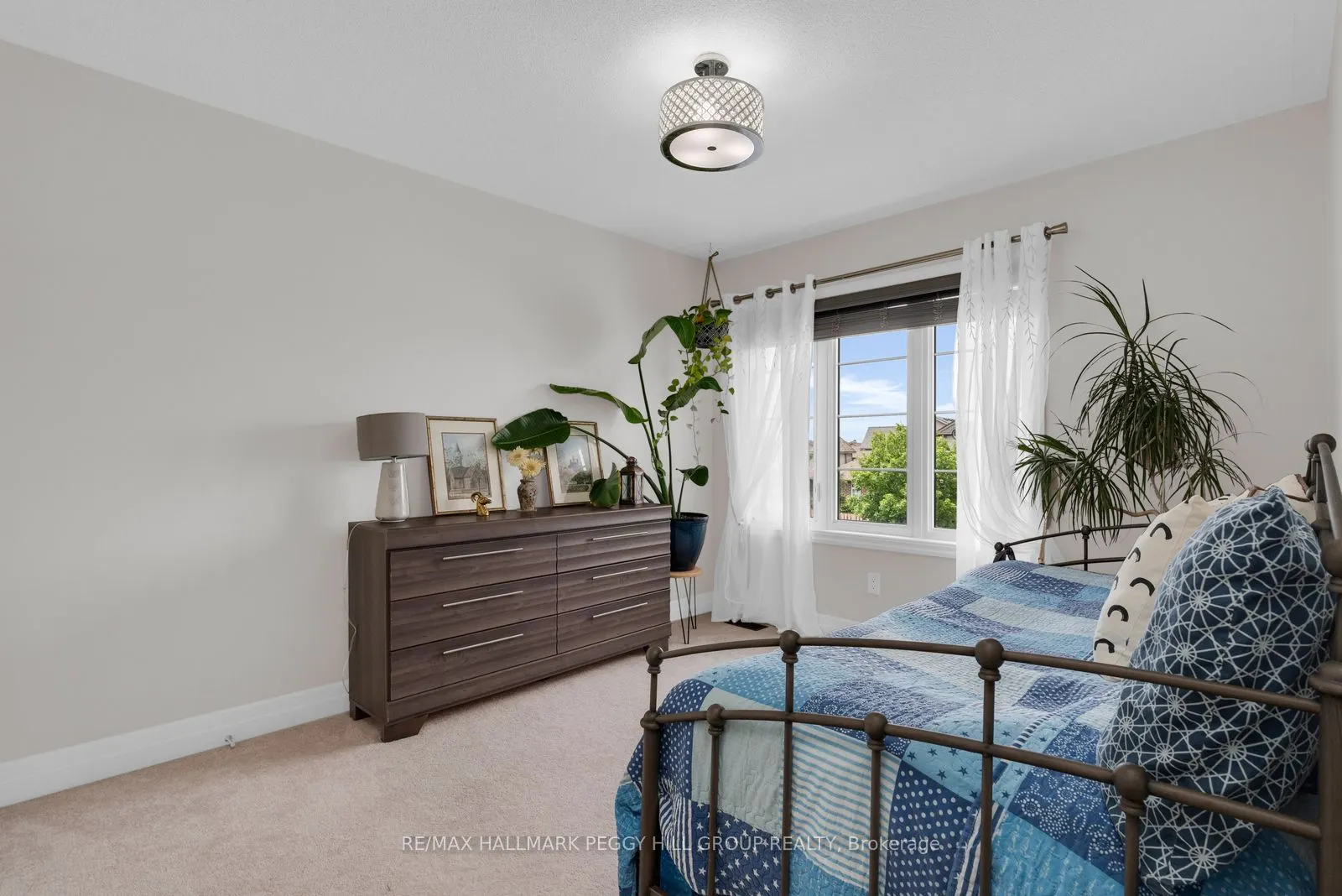 15 Wagner Crescent