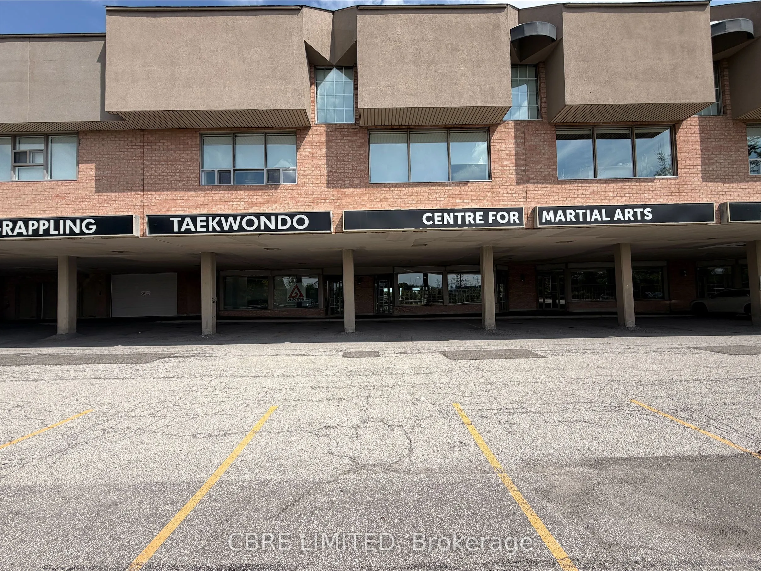 2 Hunters Point Drive #11-19